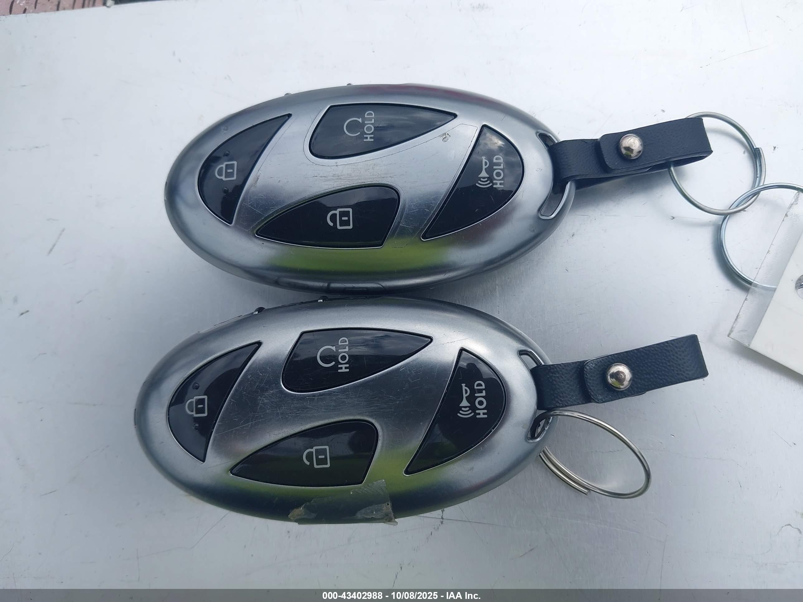 HYUNDAI SONATA image 11