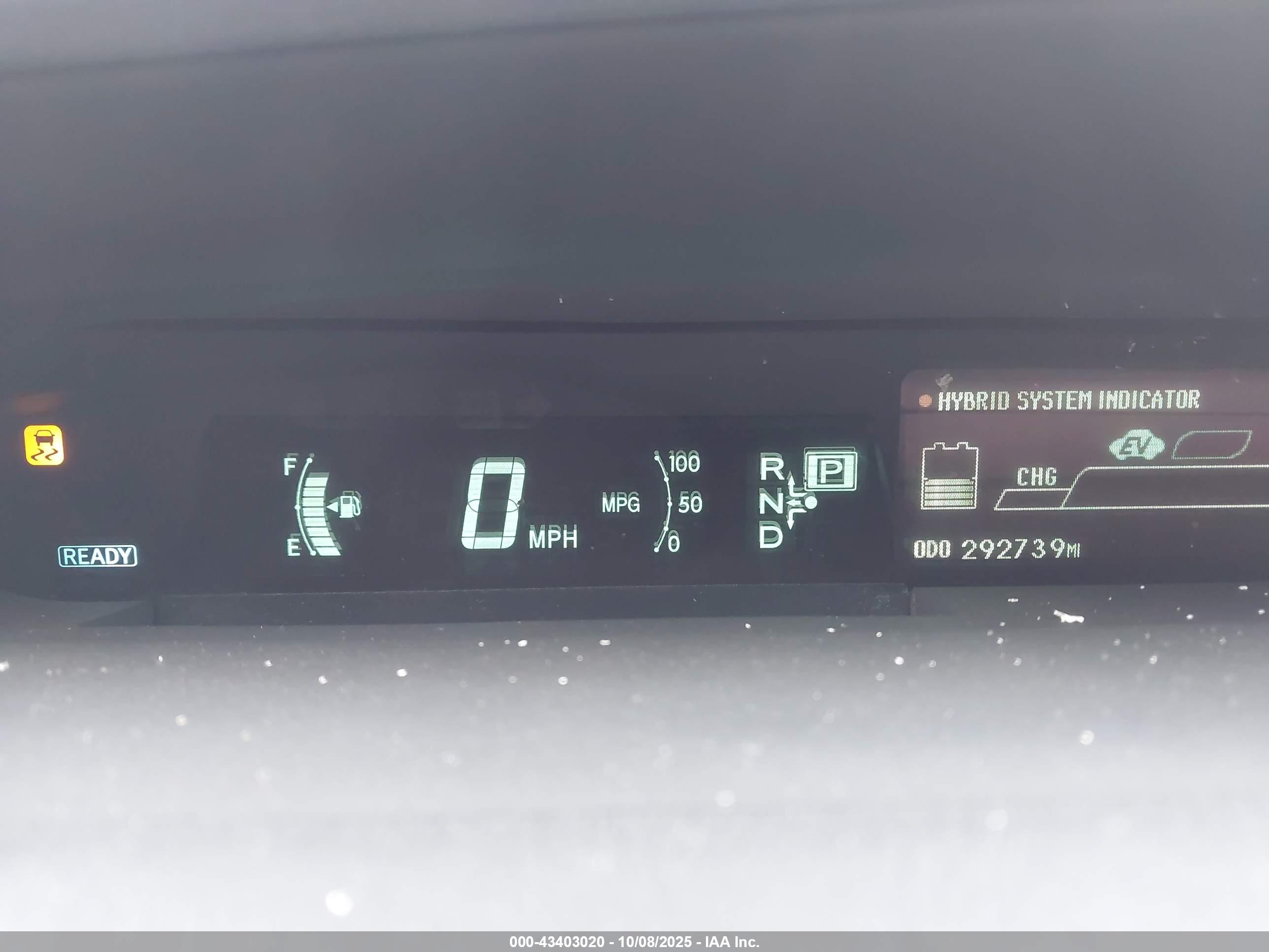 TOYOTA PRIUS image 7