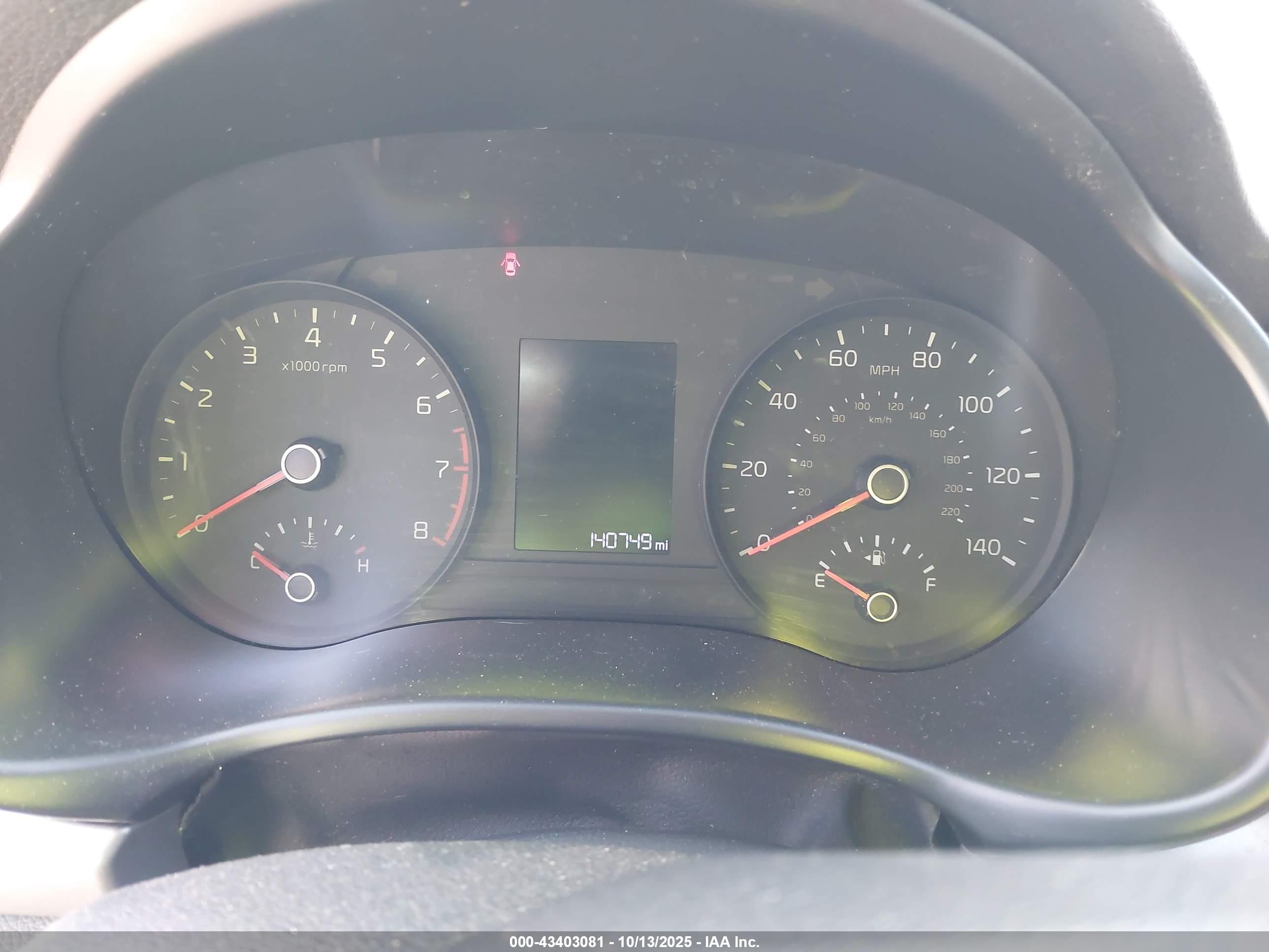 KIA RIO image 7
