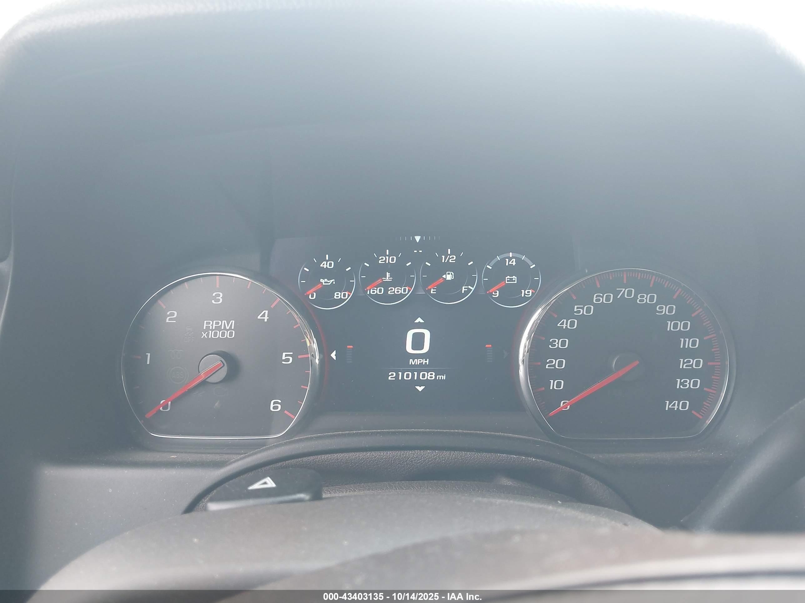 GMC YUKON image 7