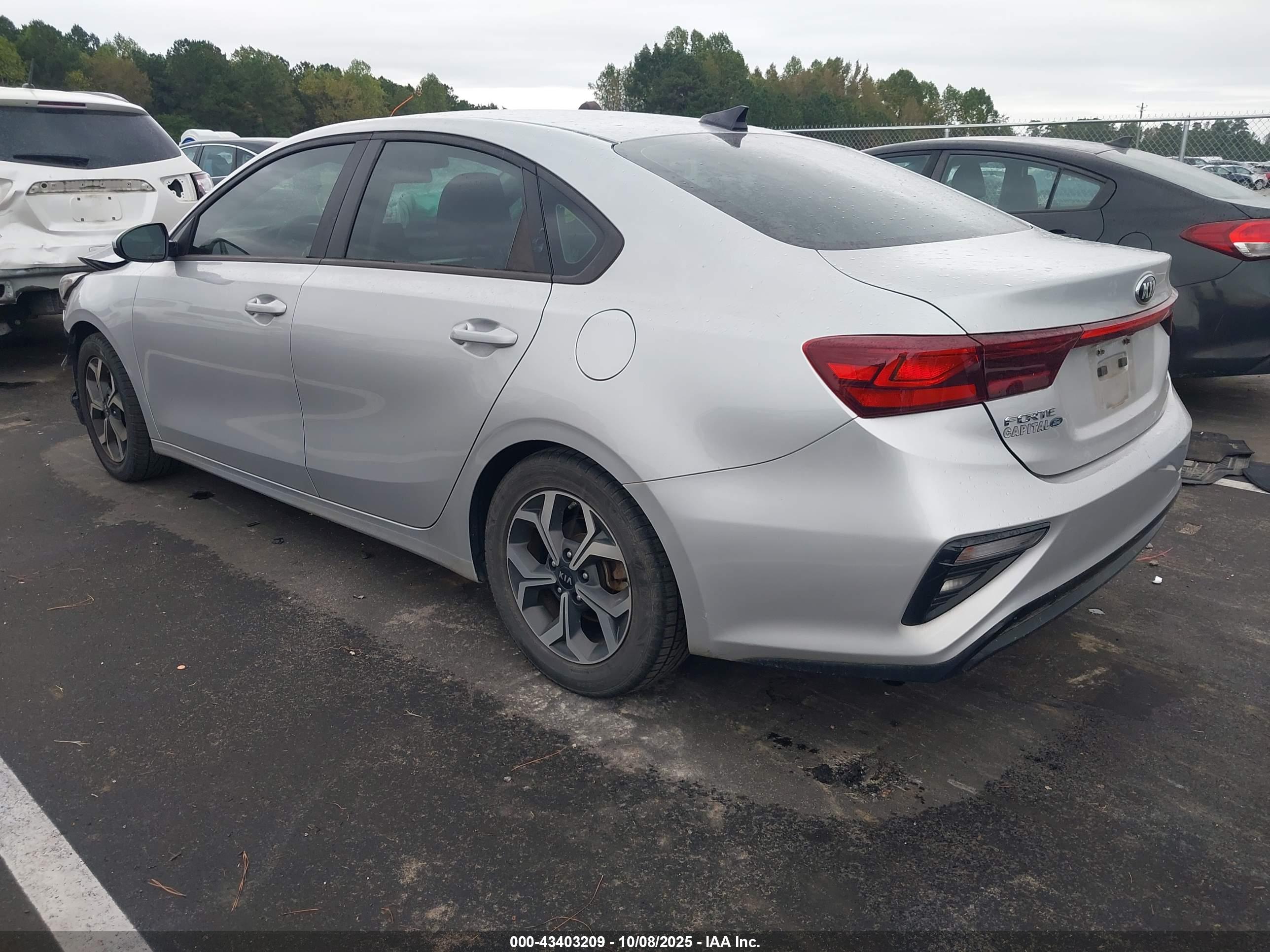 KIA FORTE image 3