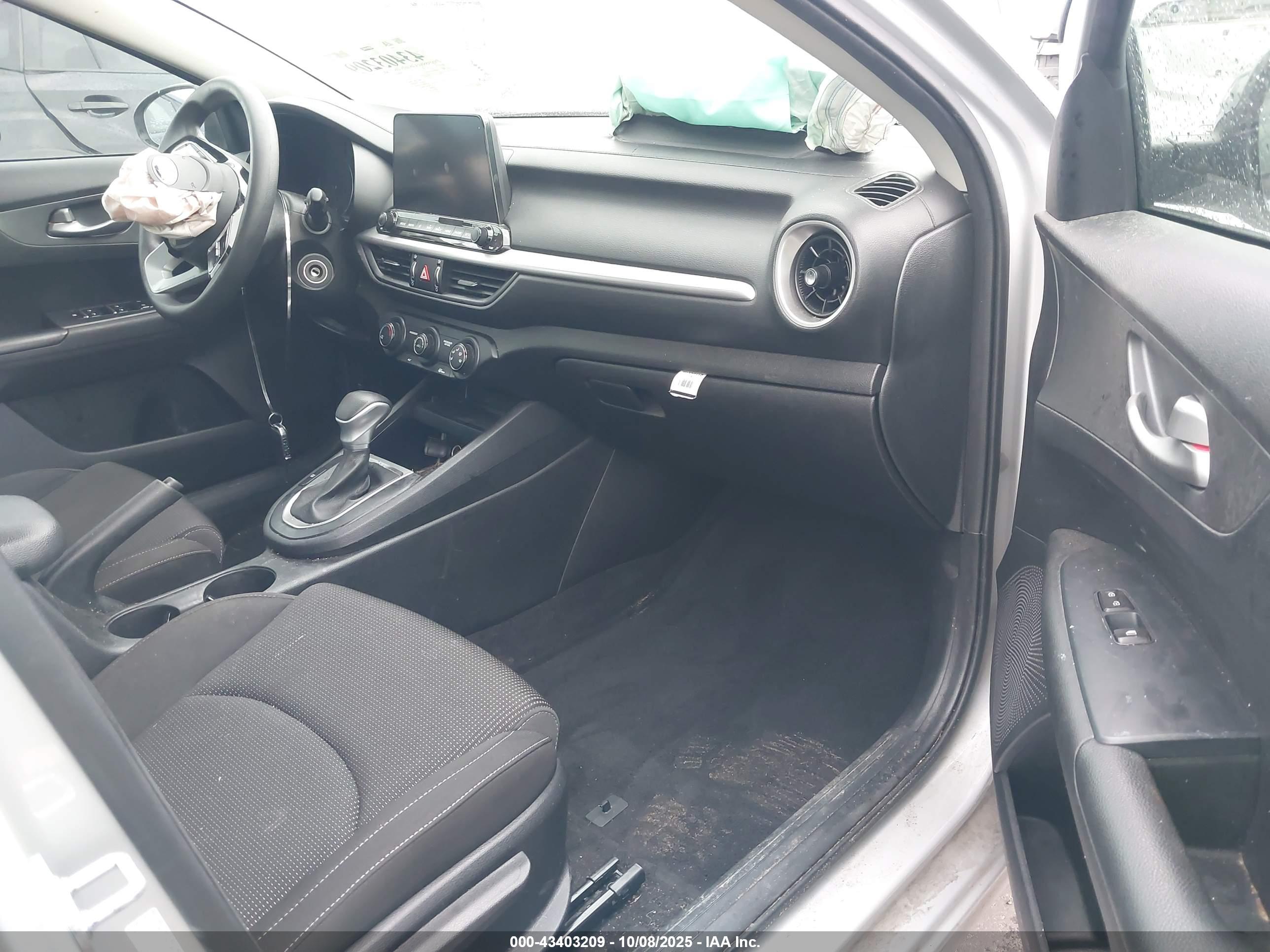 KIA FORTE image 5