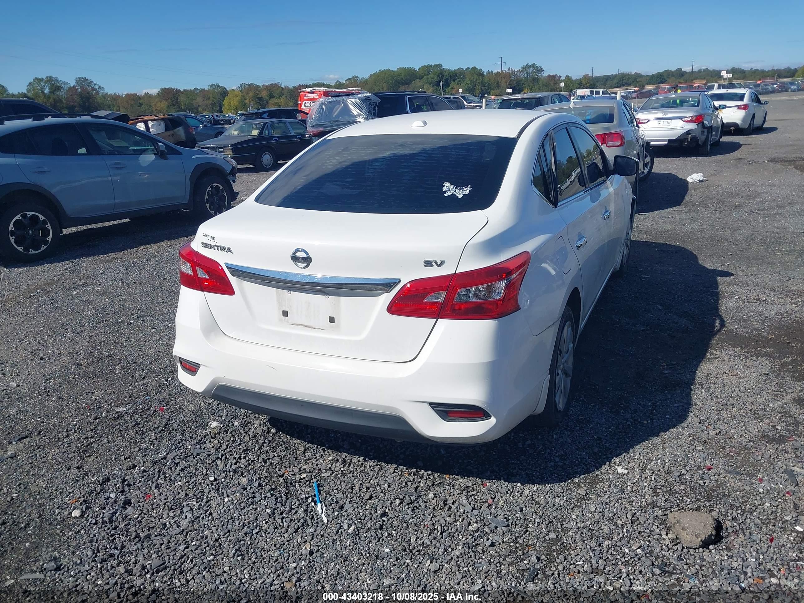 NISSAN SENTRA image 4