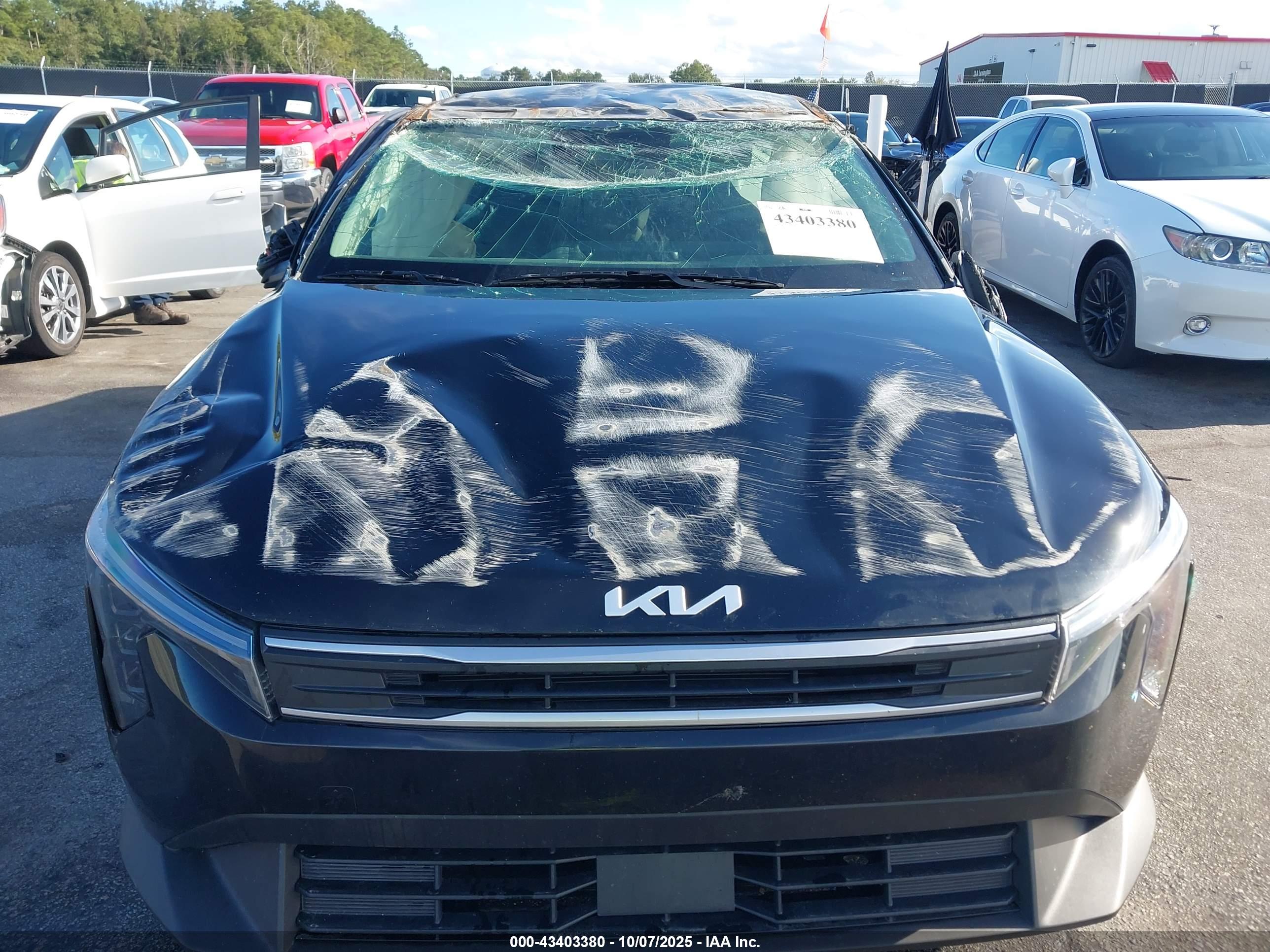 KIA K4 image 6