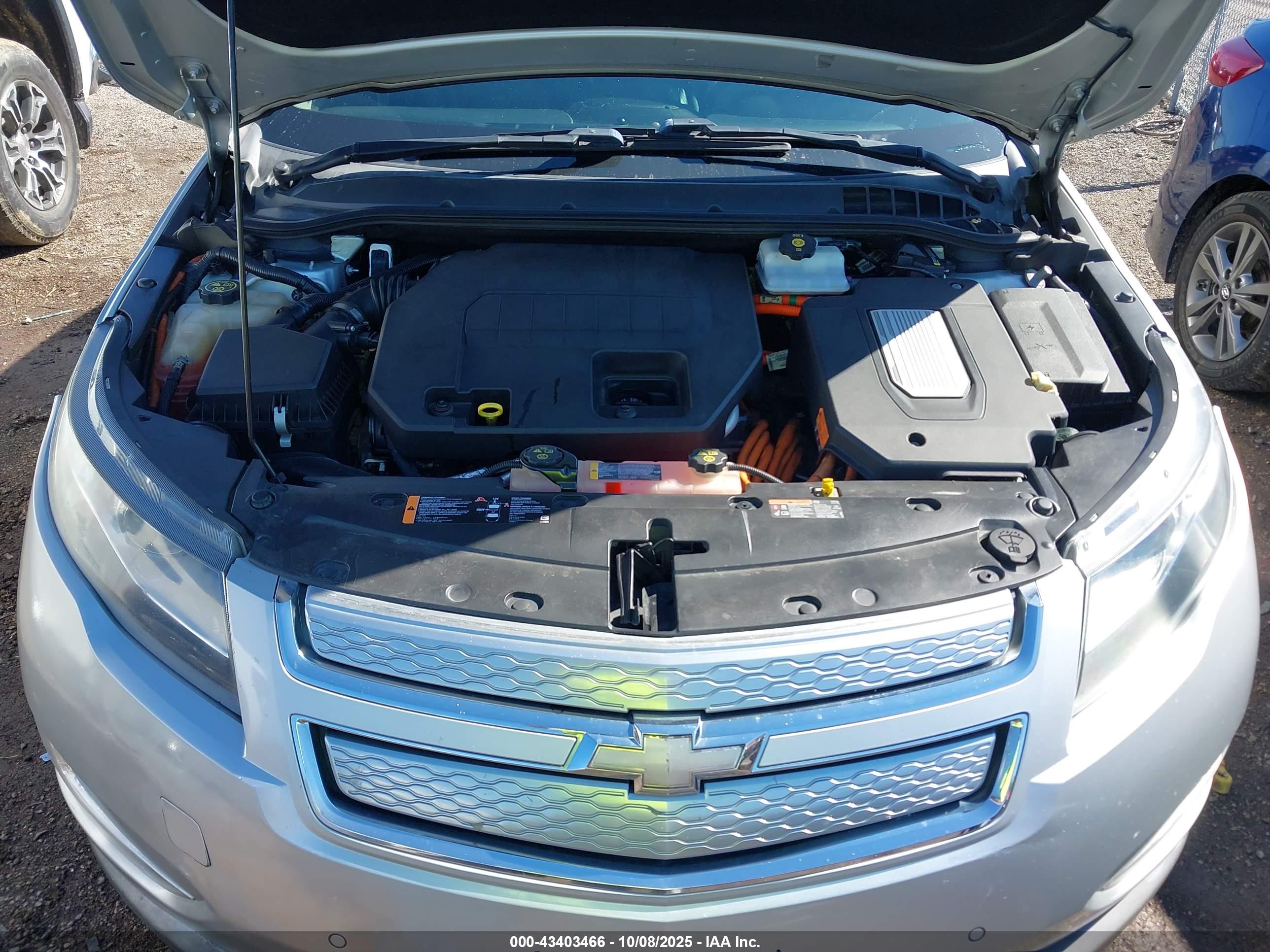 CHEVROLET VOLT image 10