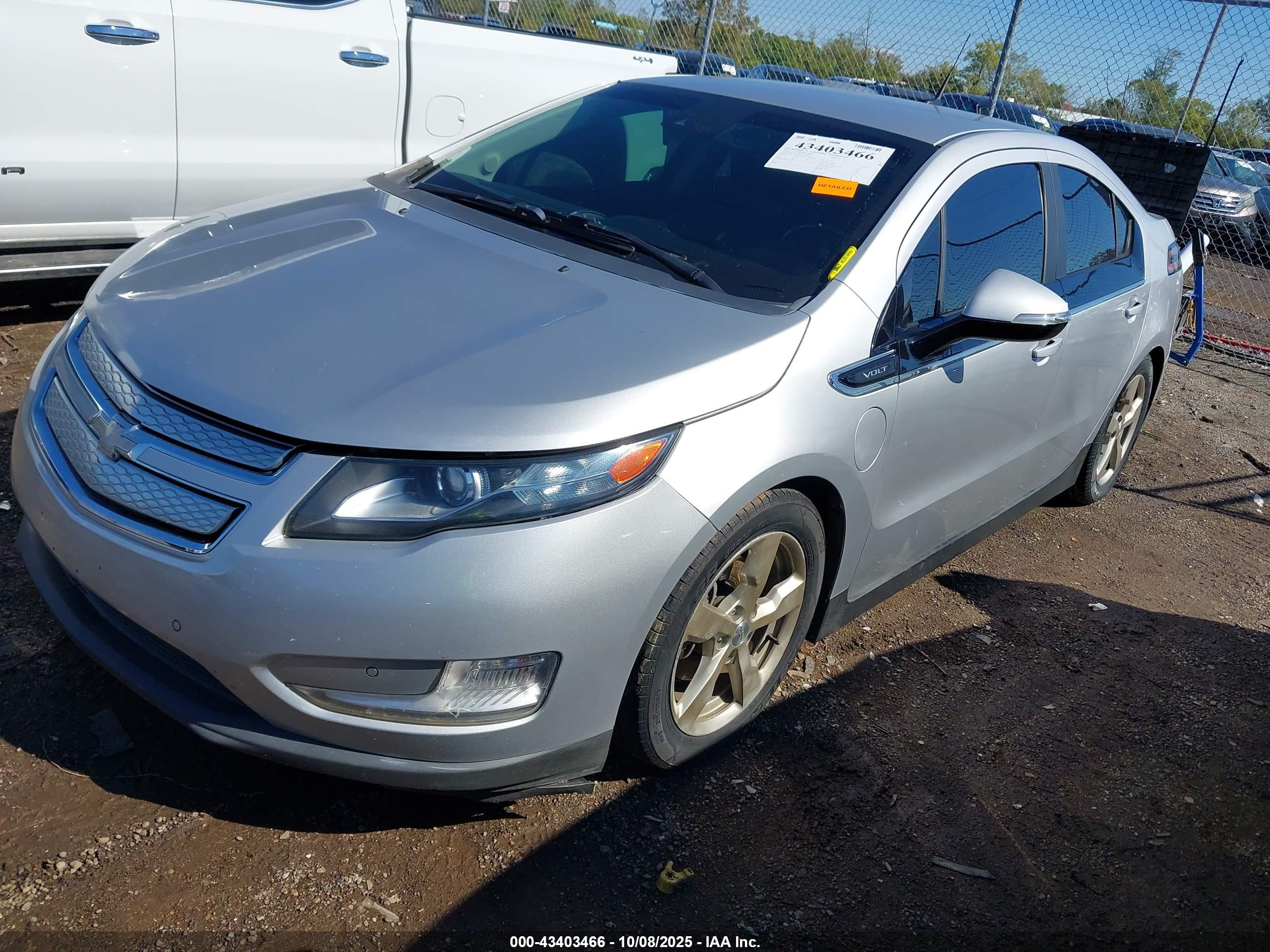 CHEVROLET VOLT image 2