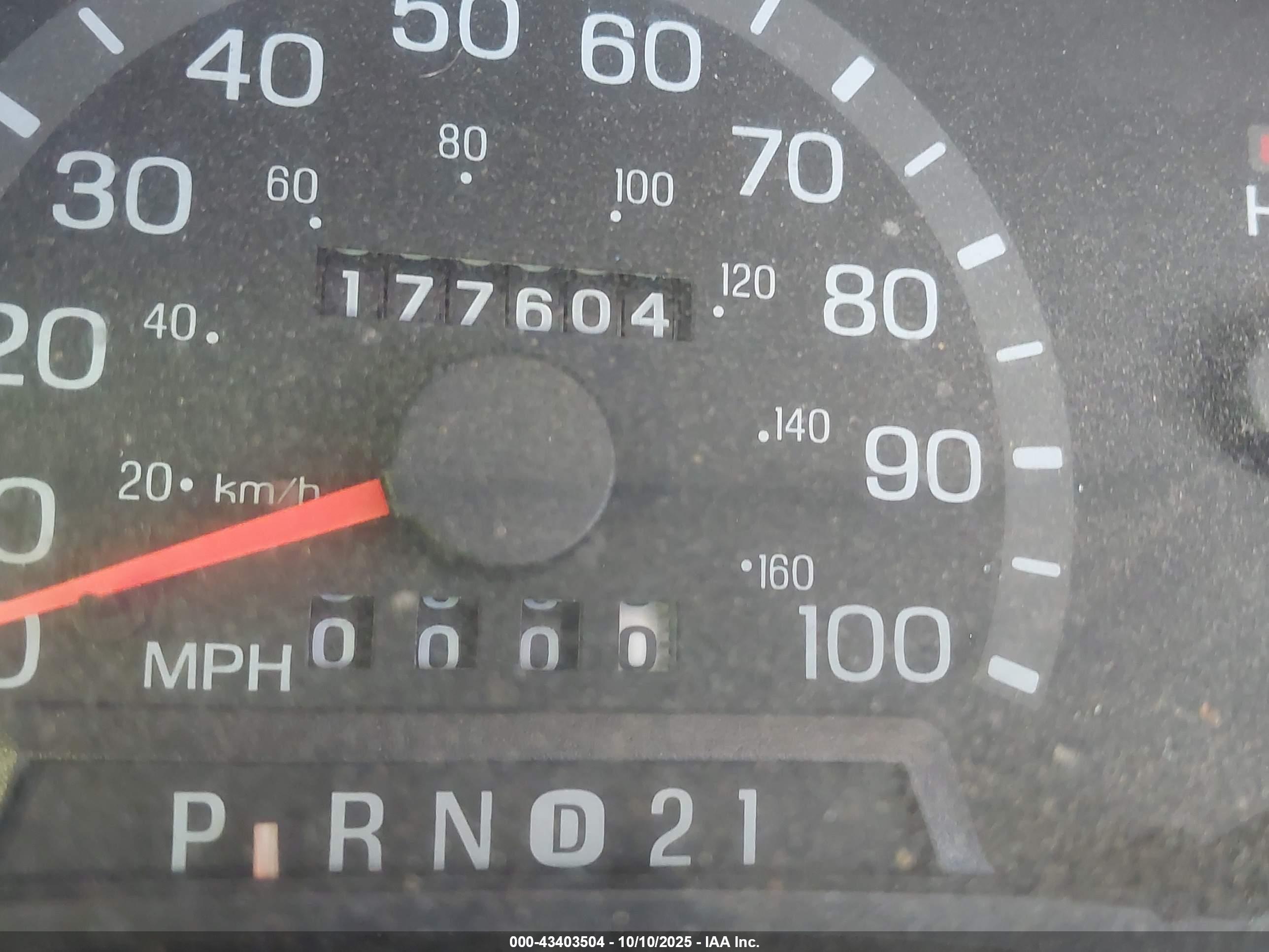 FORD ECONOLINE image 7