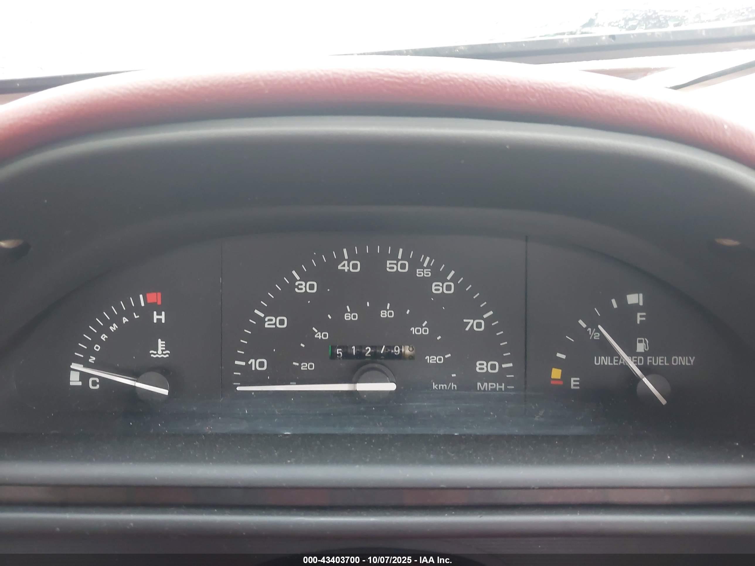 FORD TEMPO image 7