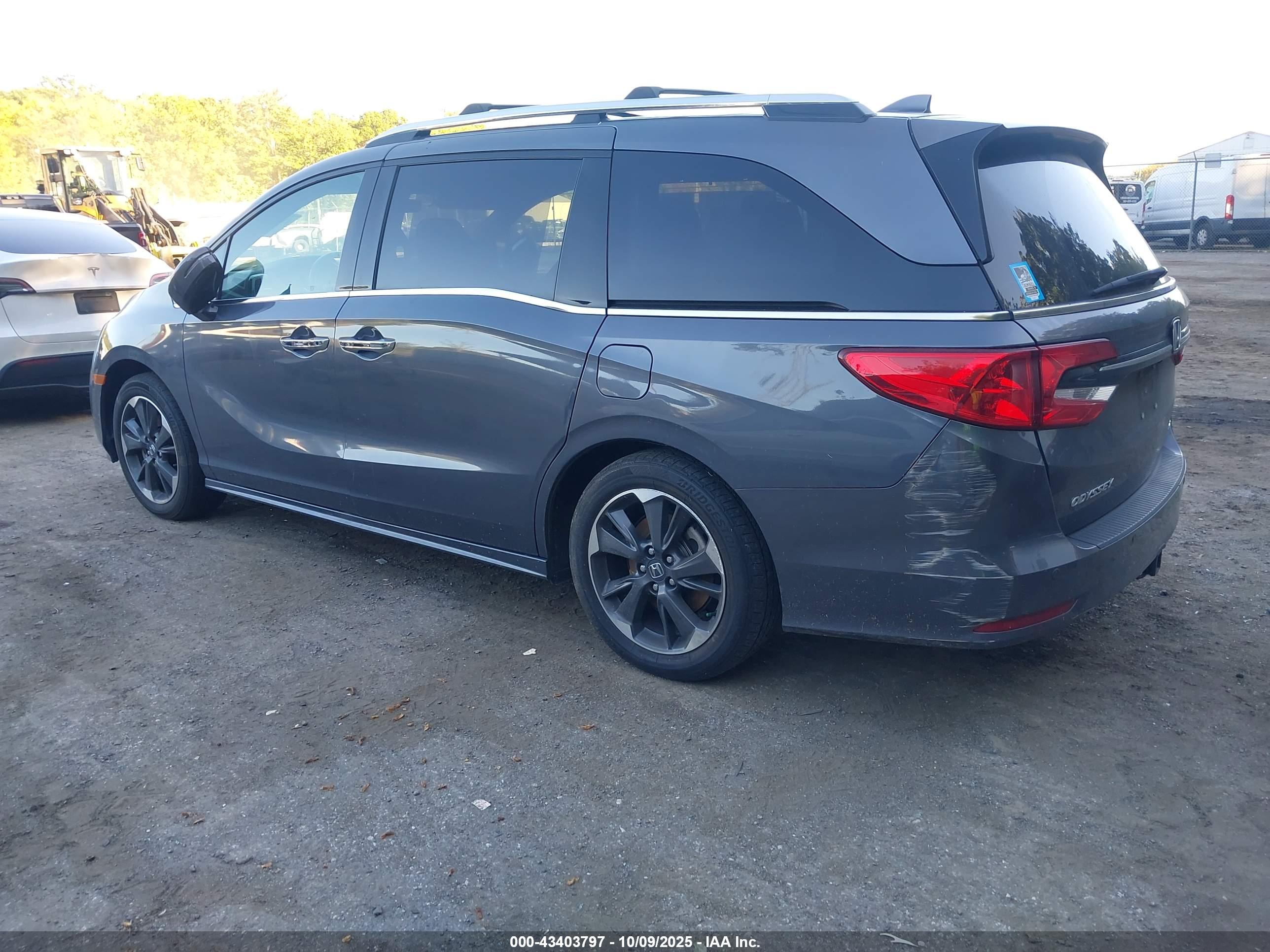 HONDA ODYSSEY image 3