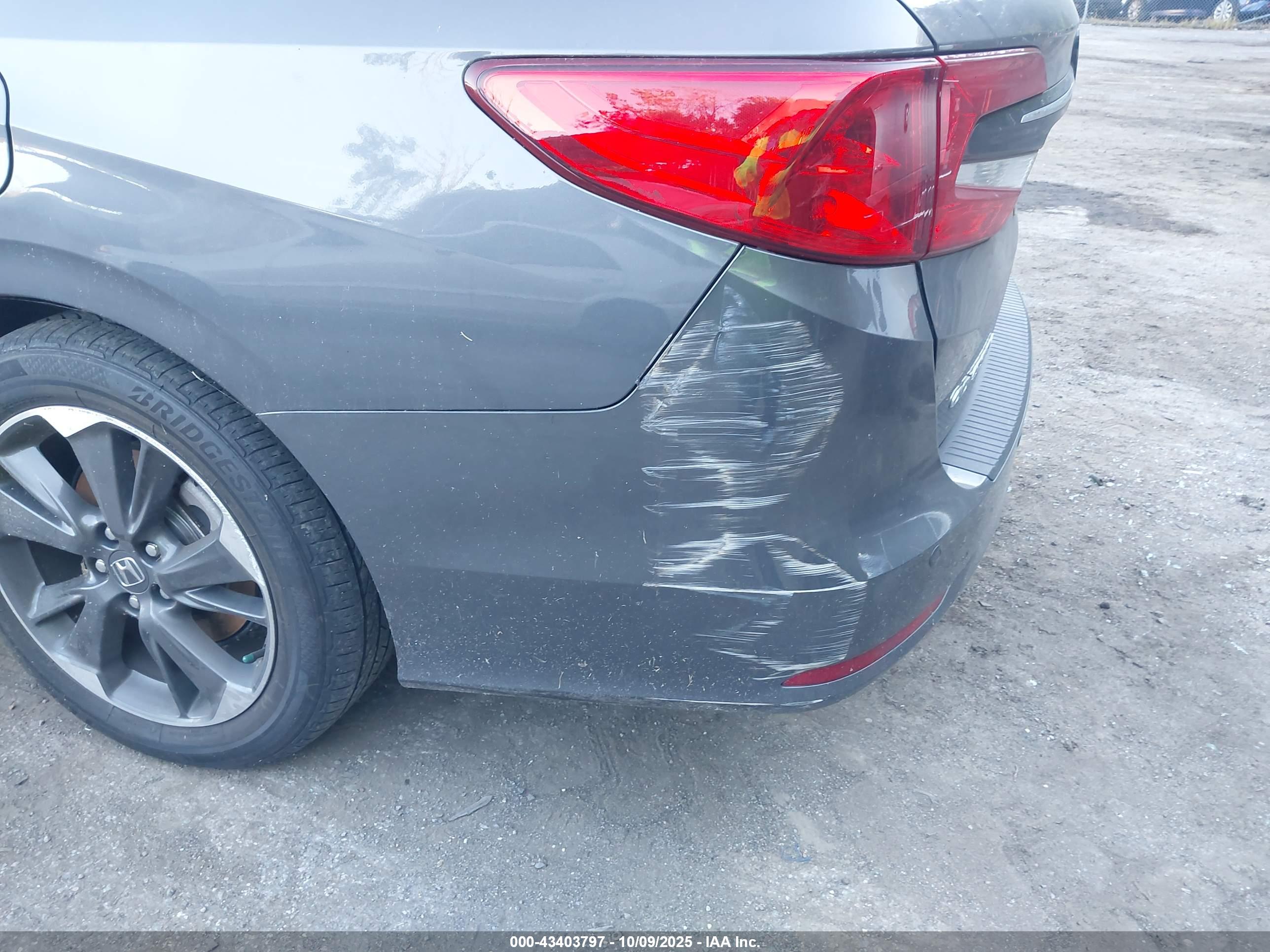 HONDA ODYSSEY image 6