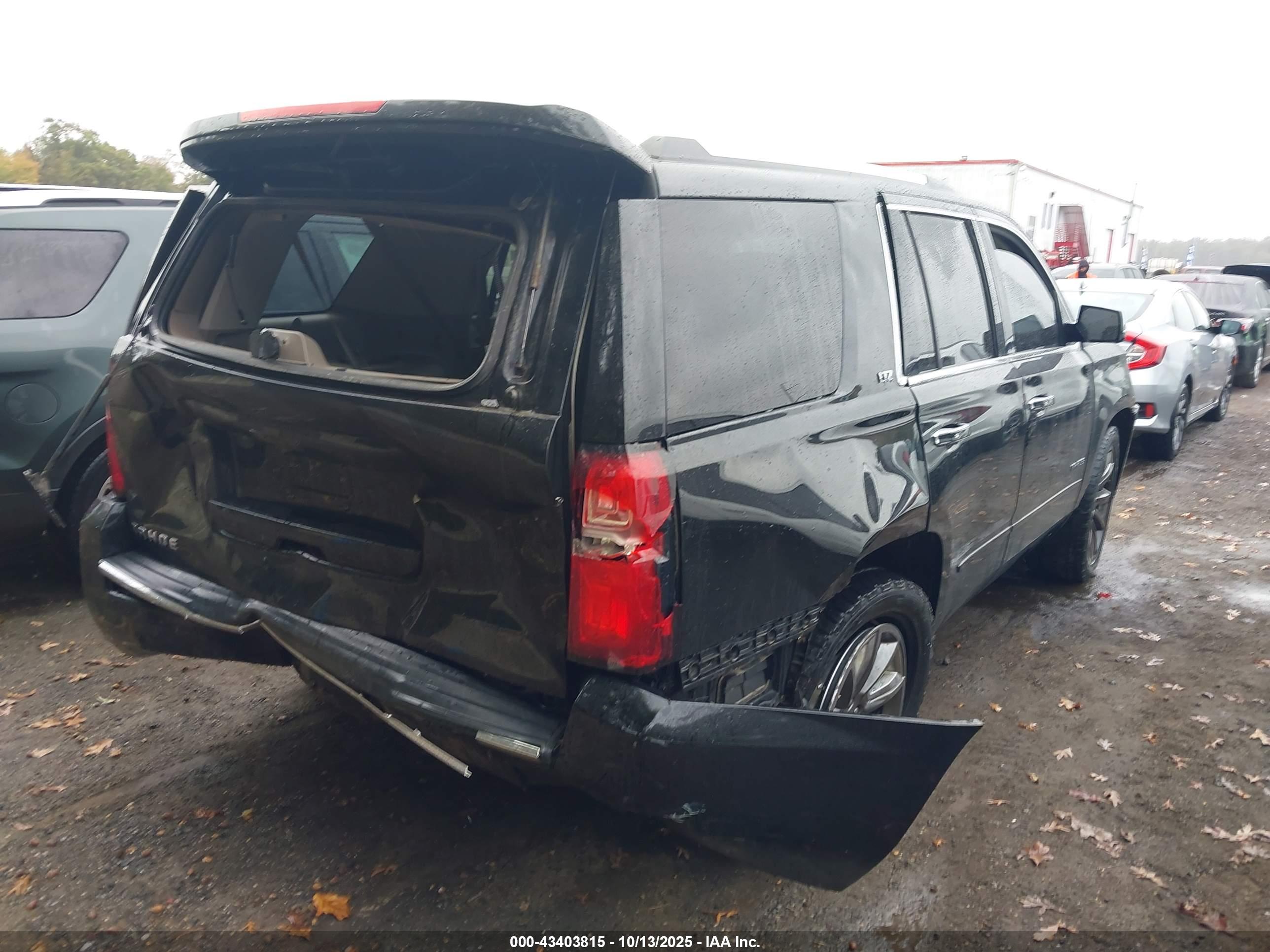 CHEVROLET TAHOE image 4