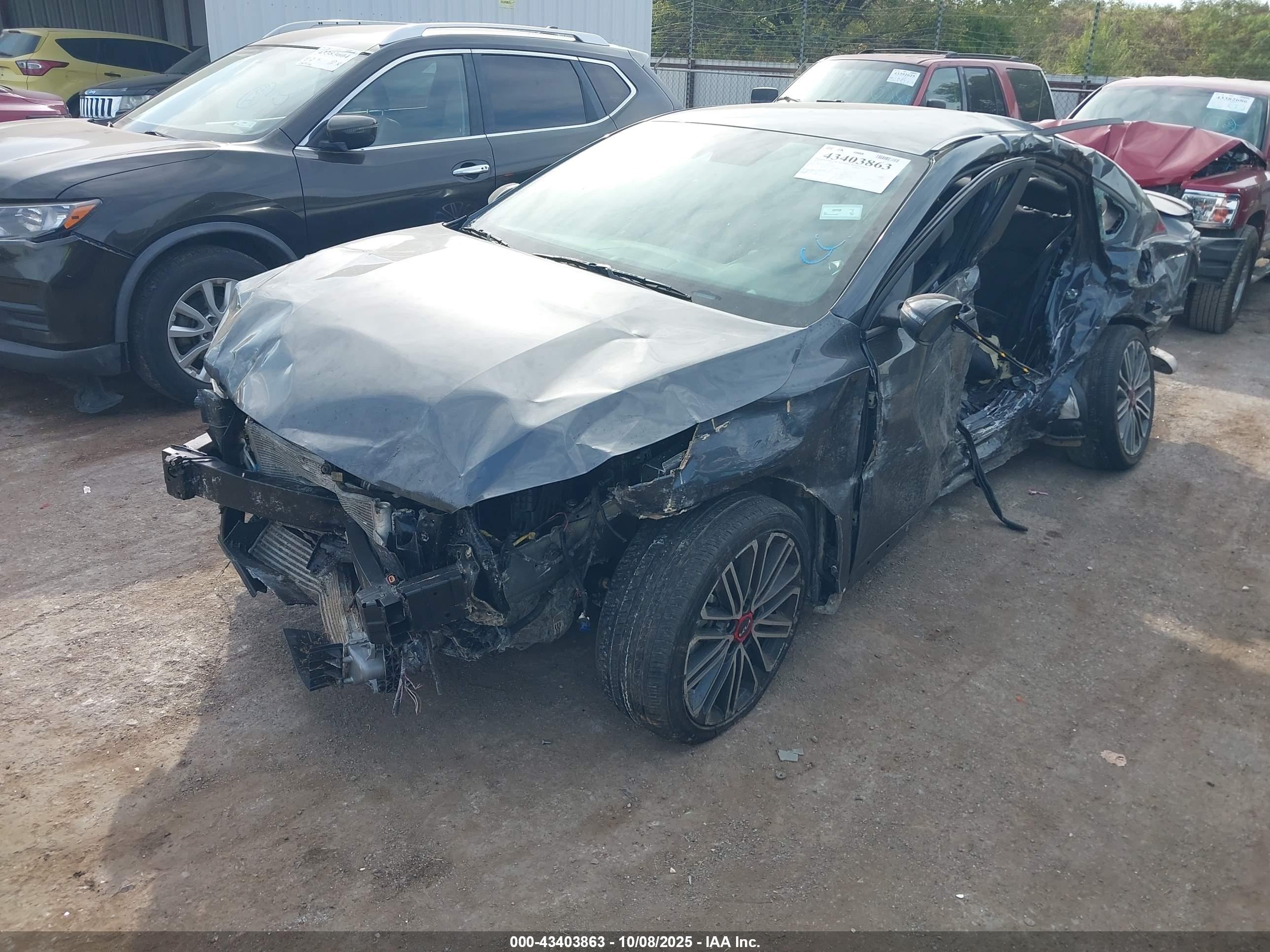KIA FORTE image 2