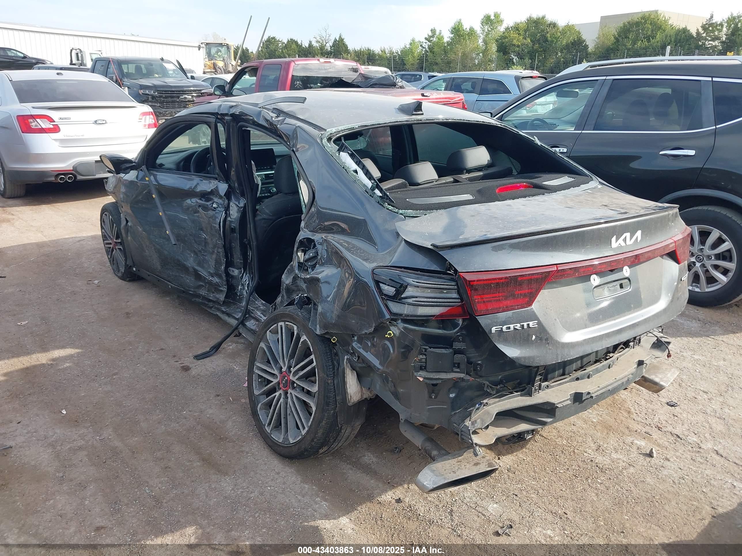 KIA FORTE image 3