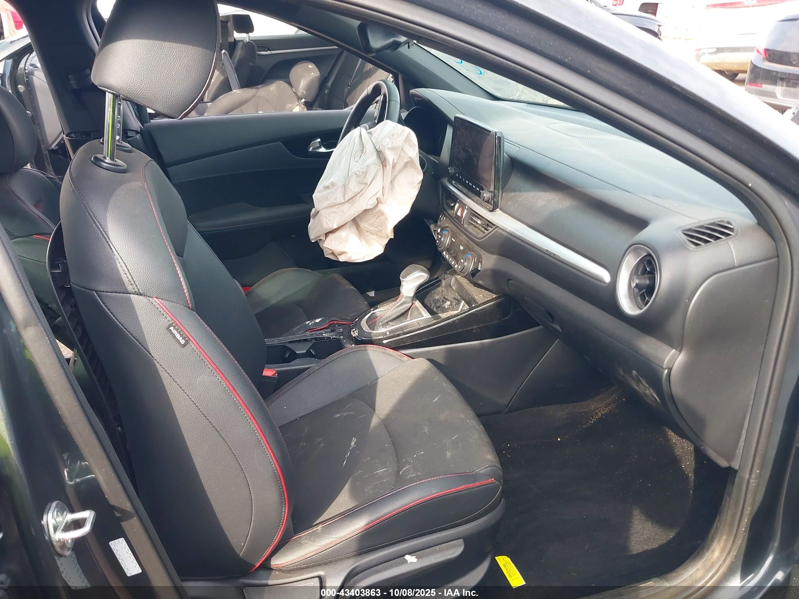 KIA FORTE image 5