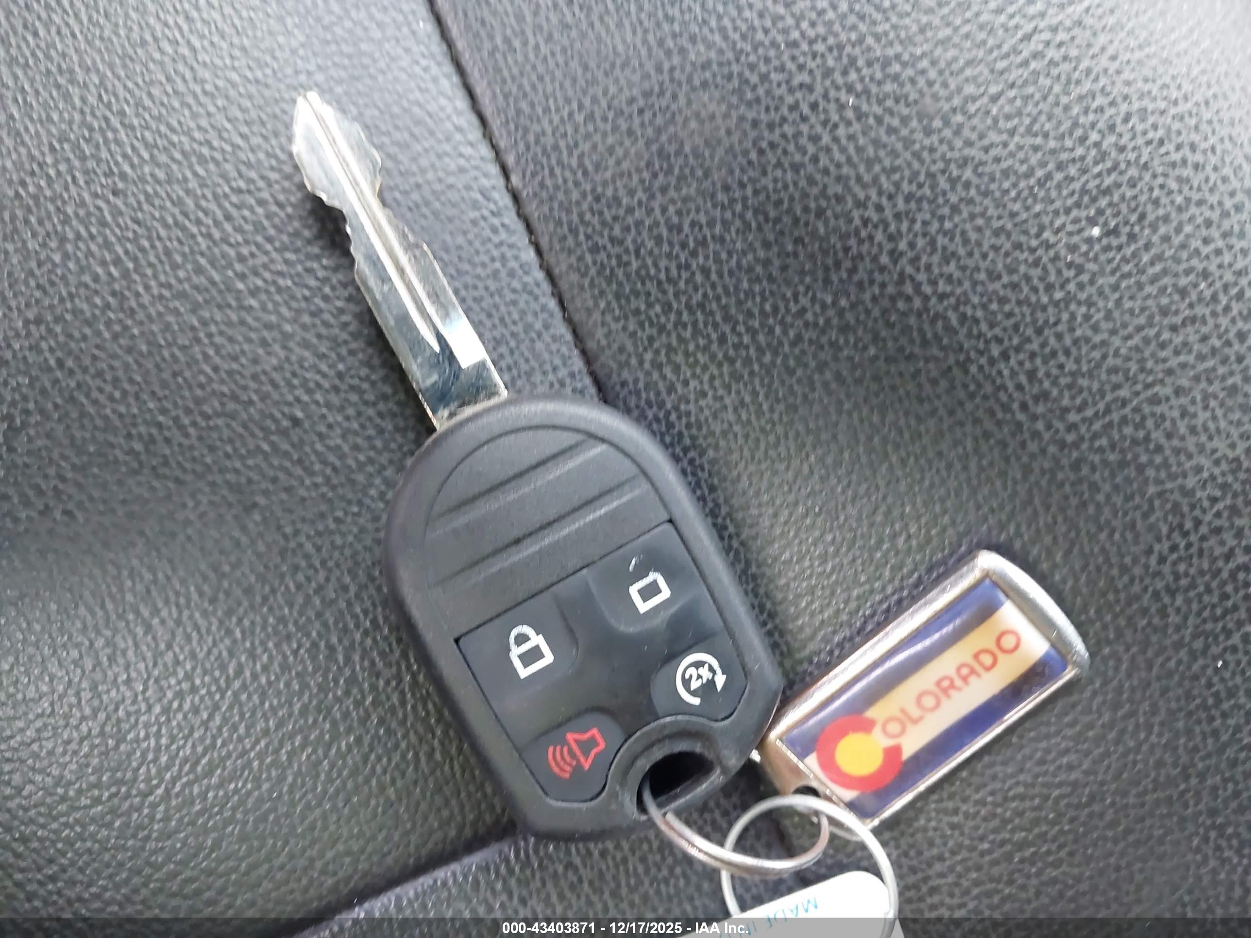 FORD ESCAPE image 11