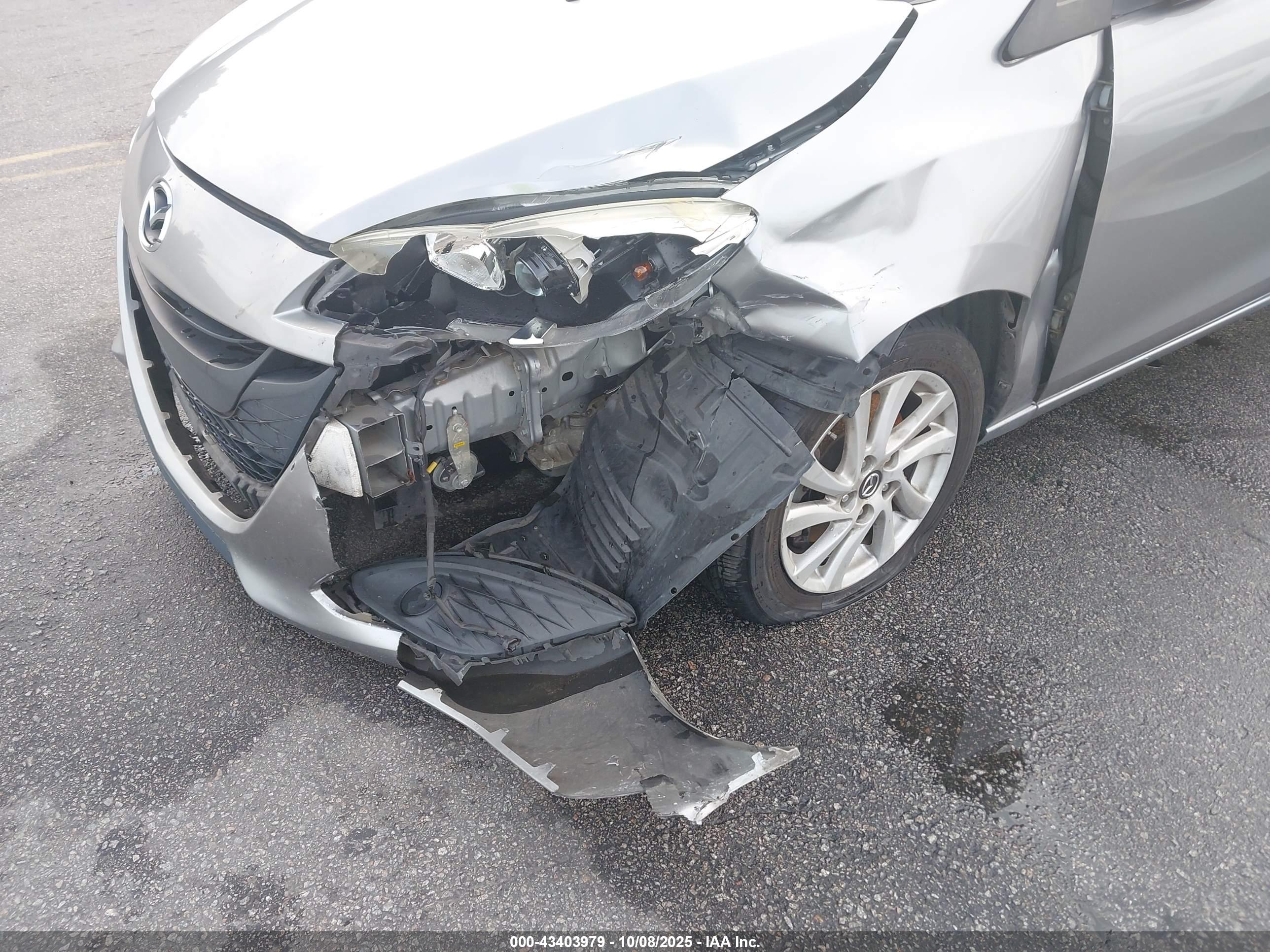 MAZDA MAZDA5 image 6