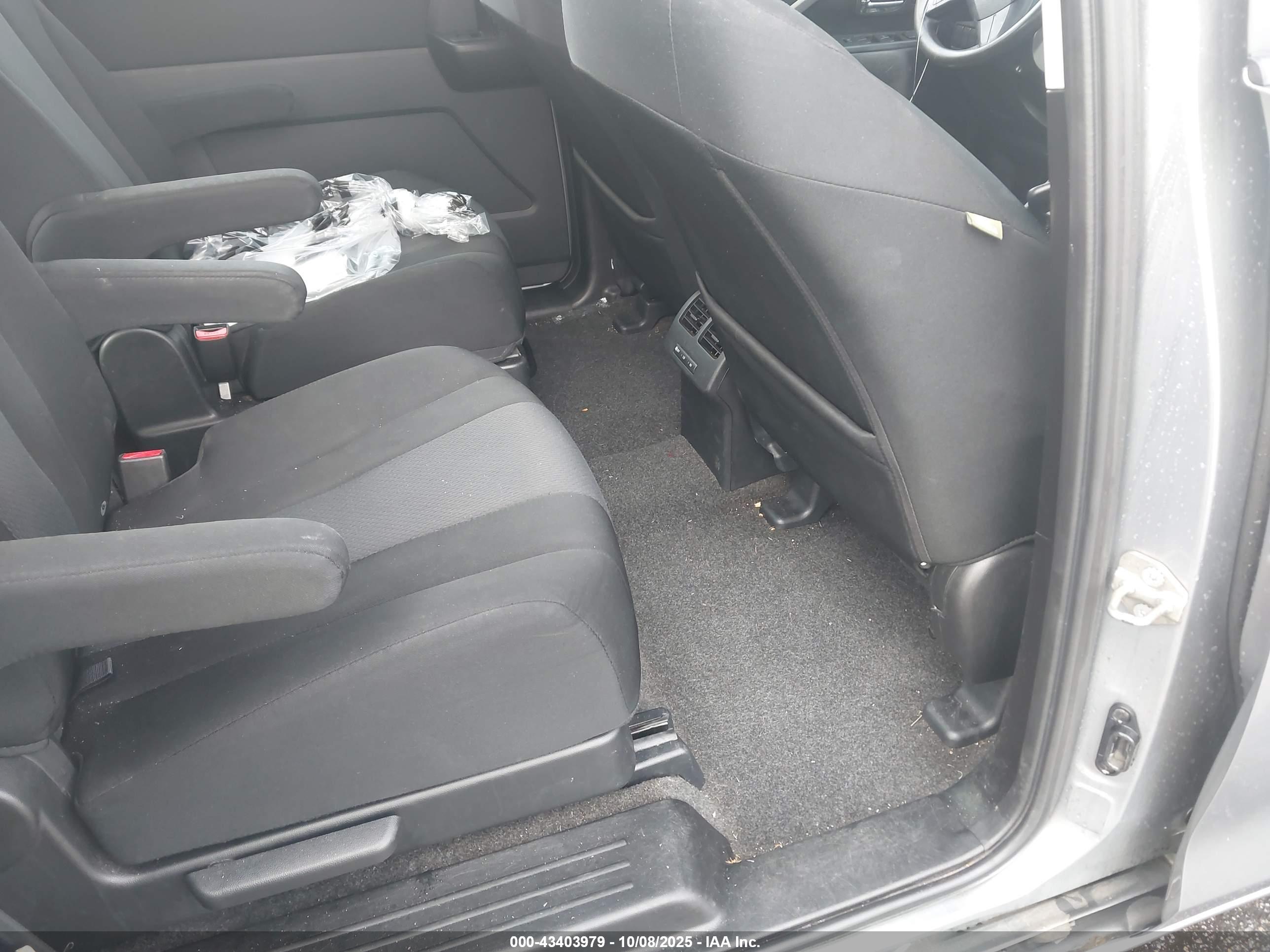 MAZDA MAZDA5 image 8