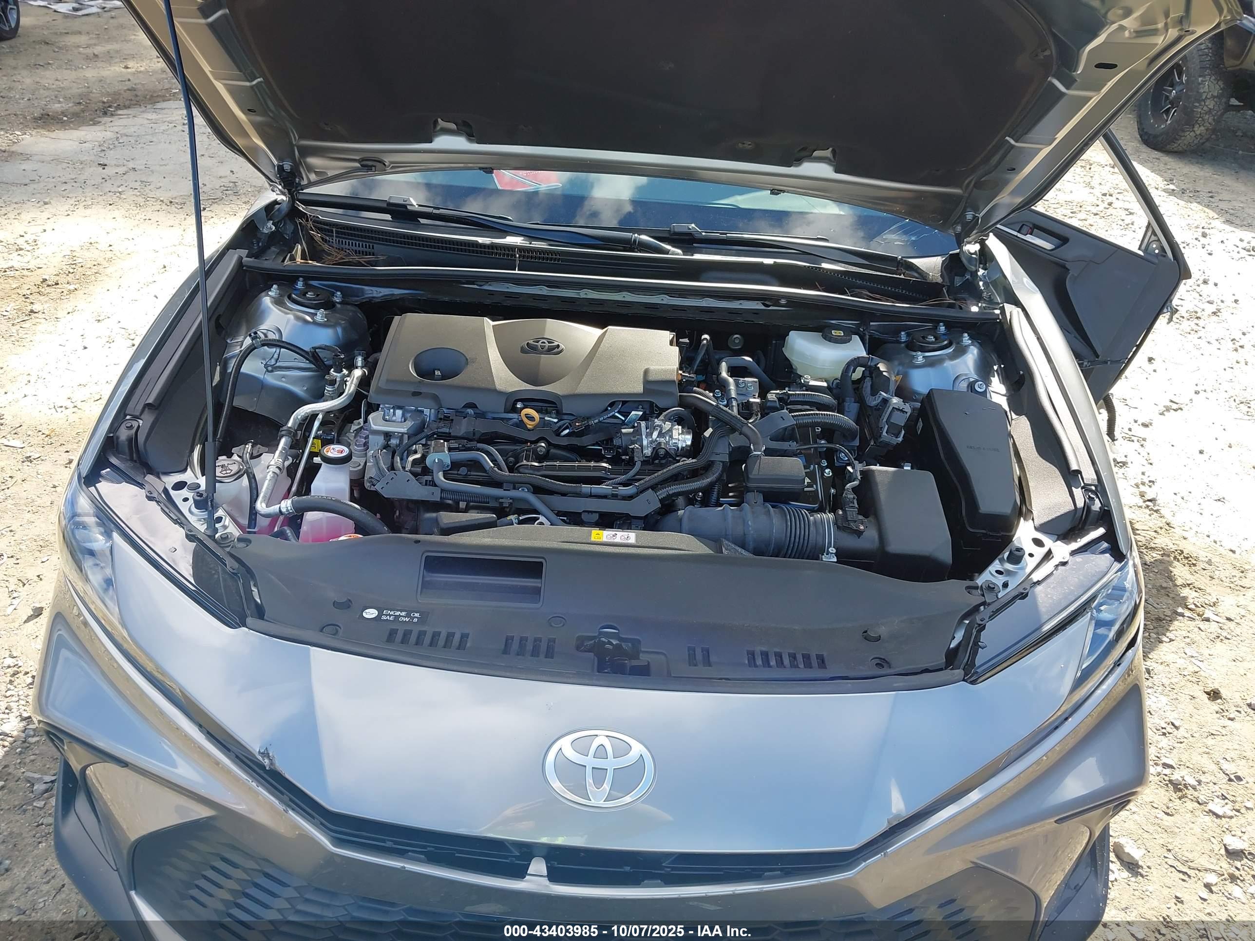 TOYOTA CAMRY image 10