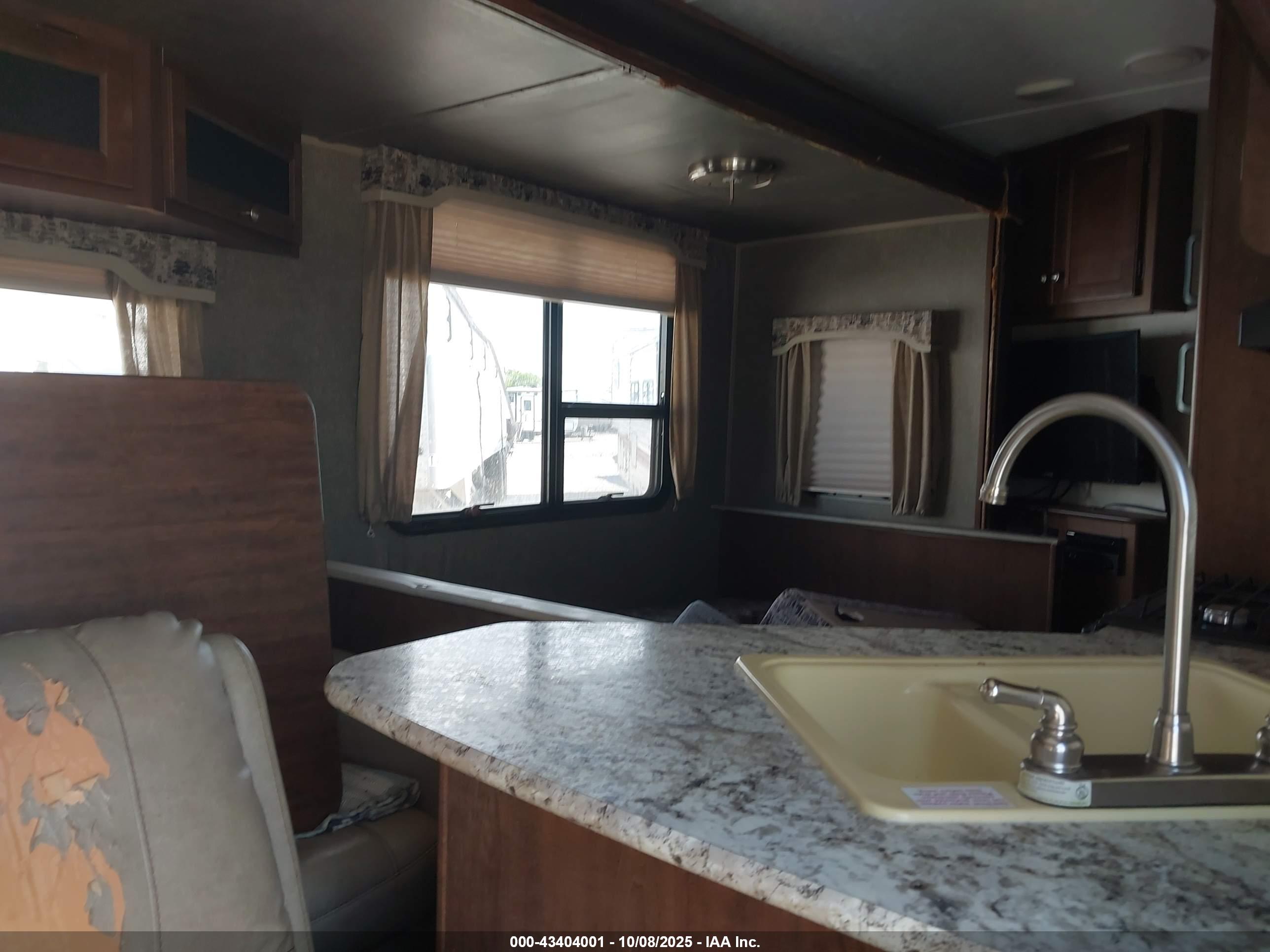 KEYSTONE HIDEOUT image 8