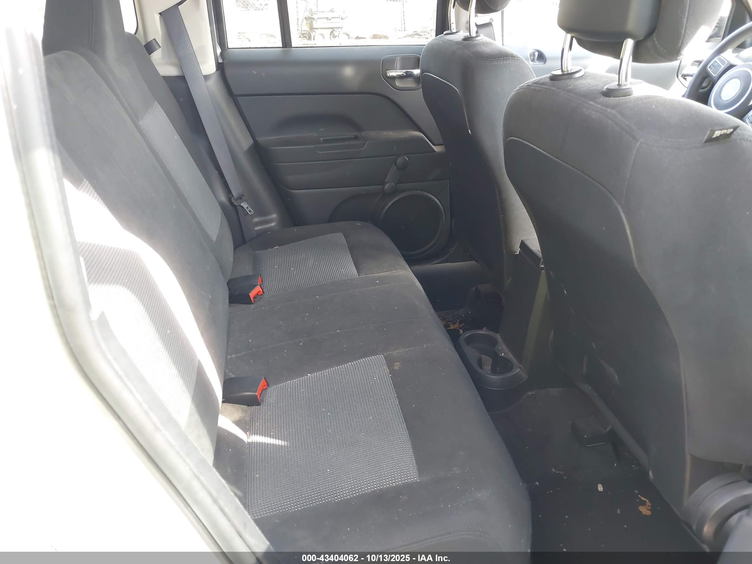 JEEP PATRIOT image 8