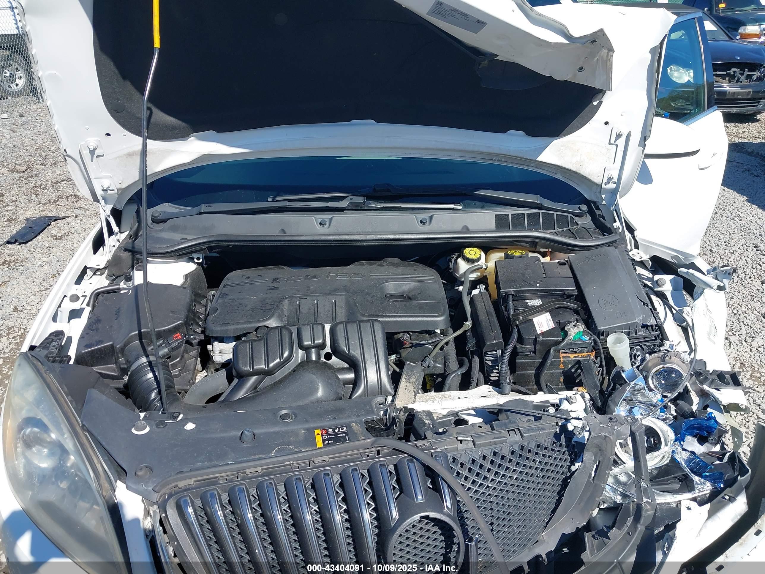 BUICK VERANO image 10