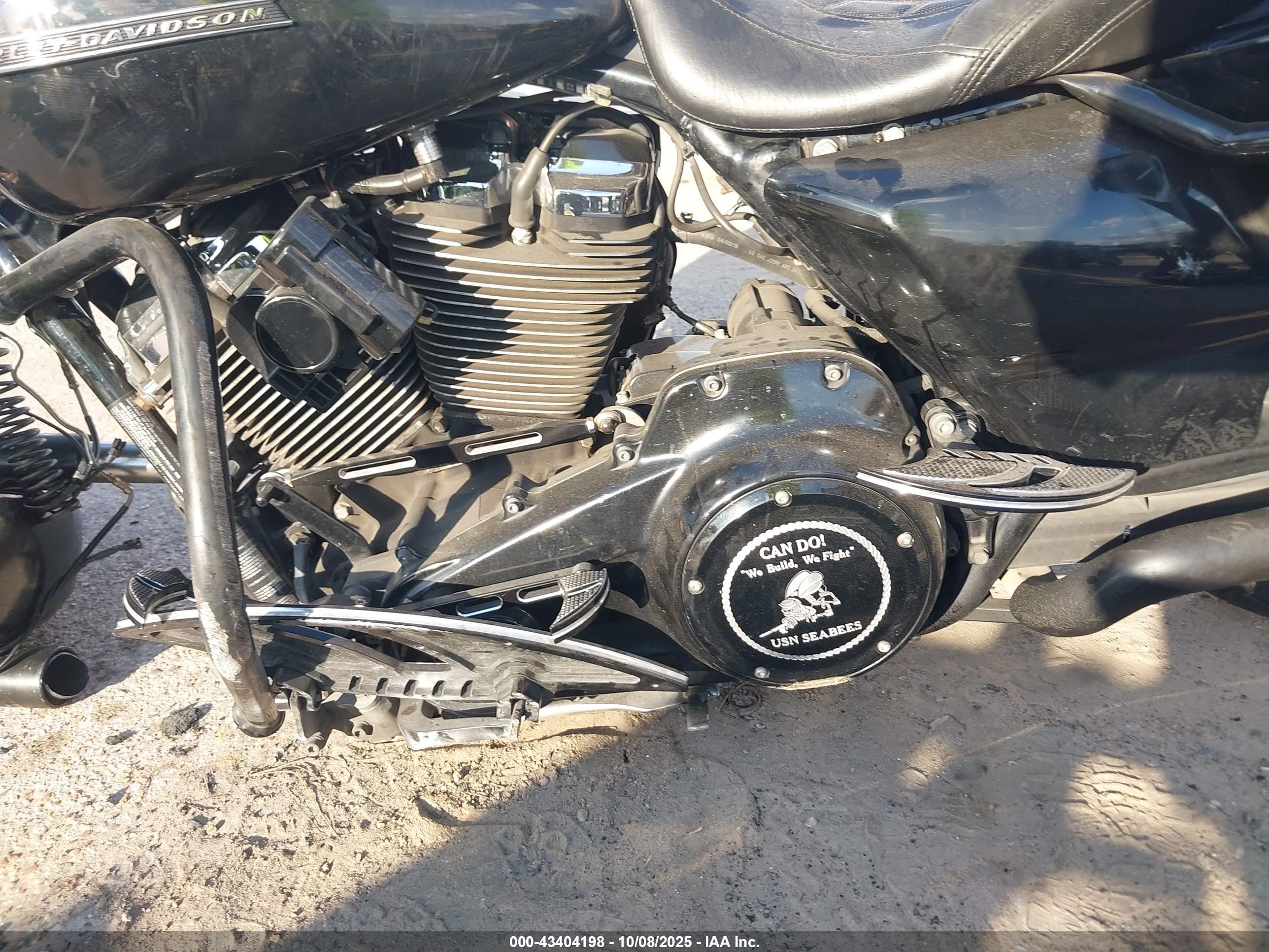 HARLEY-DAVIDSON FLHXS image 9