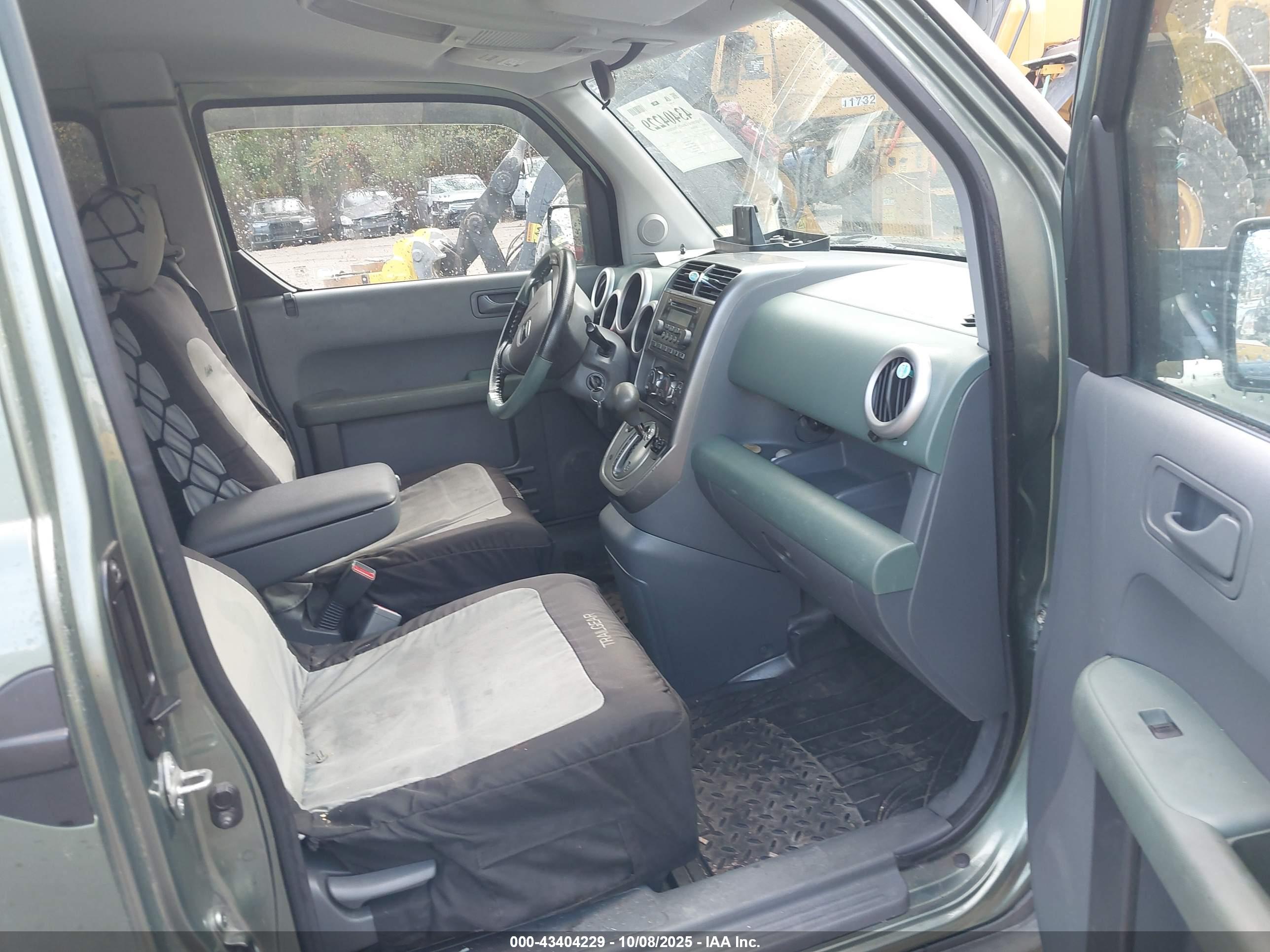 HONDA ELEMENT image 5