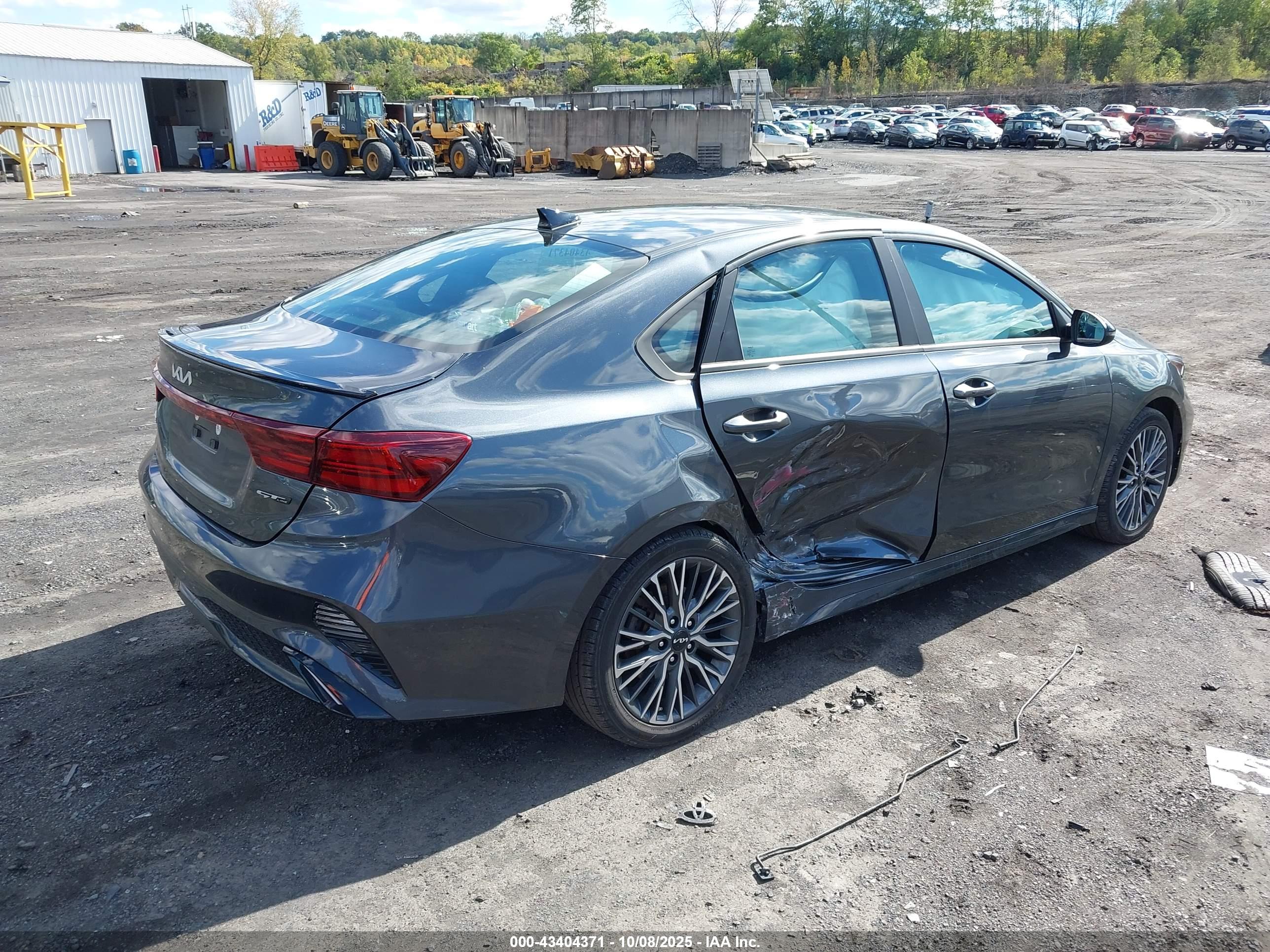 KIA FORTE image 4