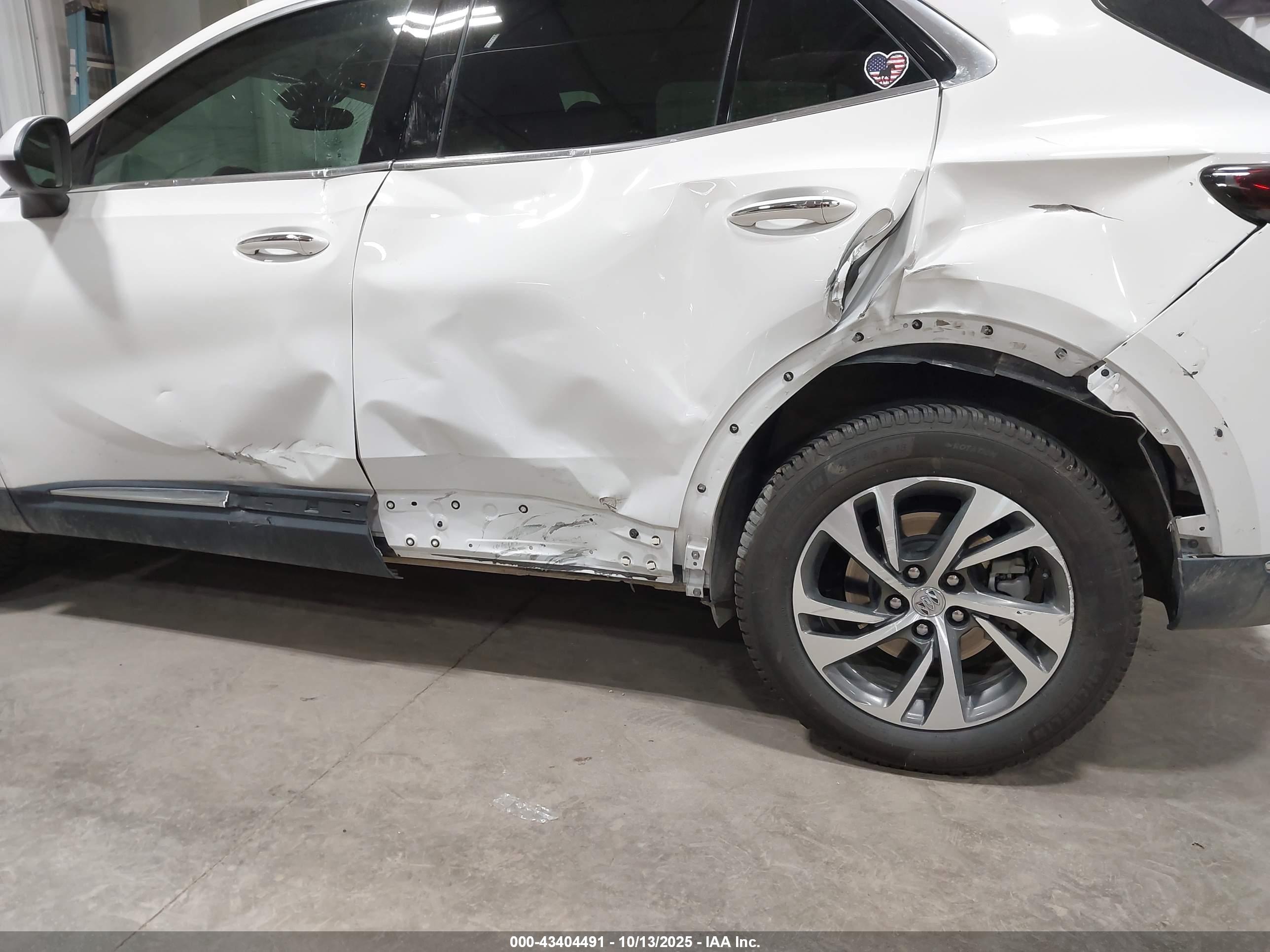 BUICK ENVISION image 6