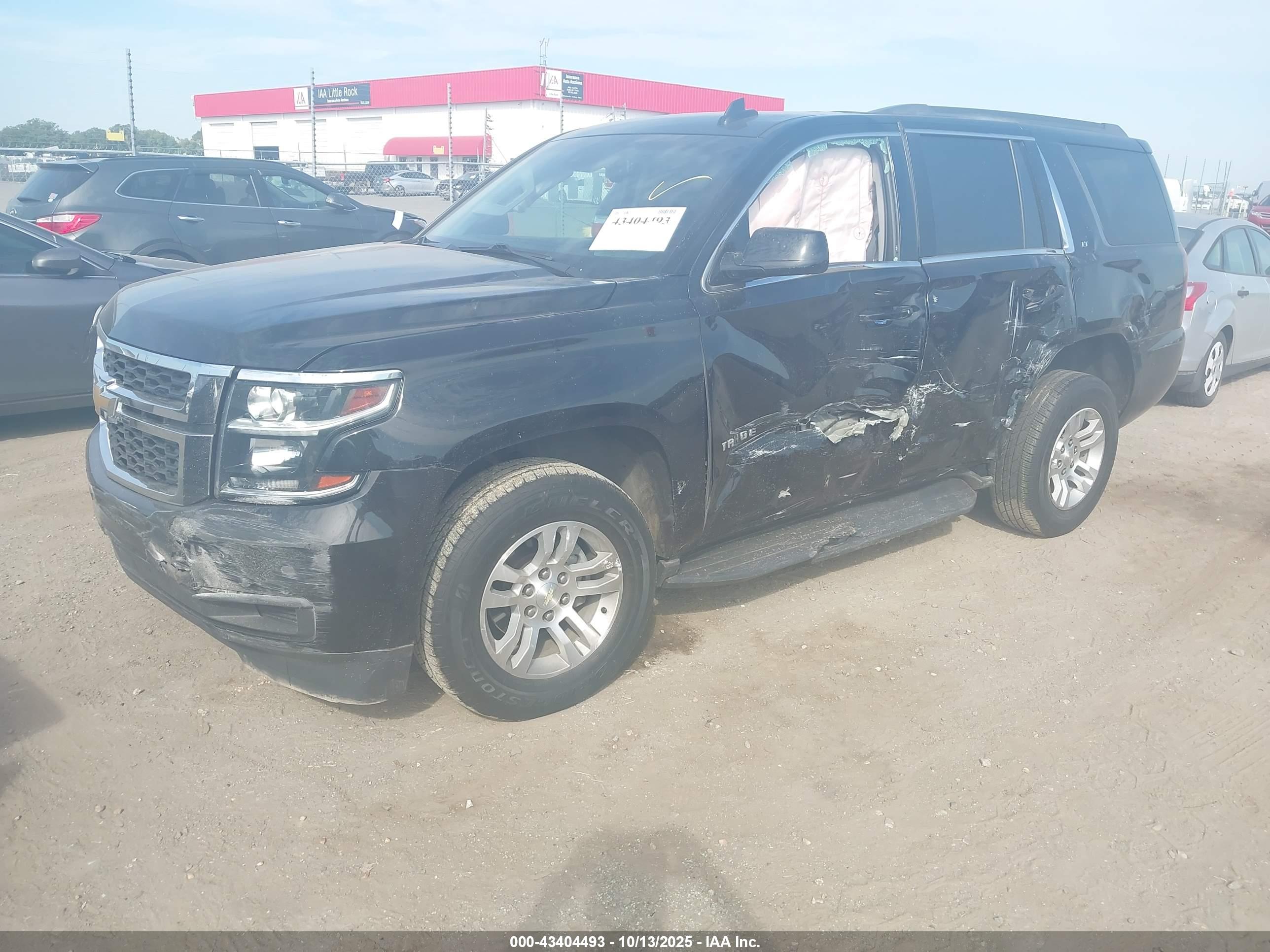 CHEVROLET TAHOE image 2