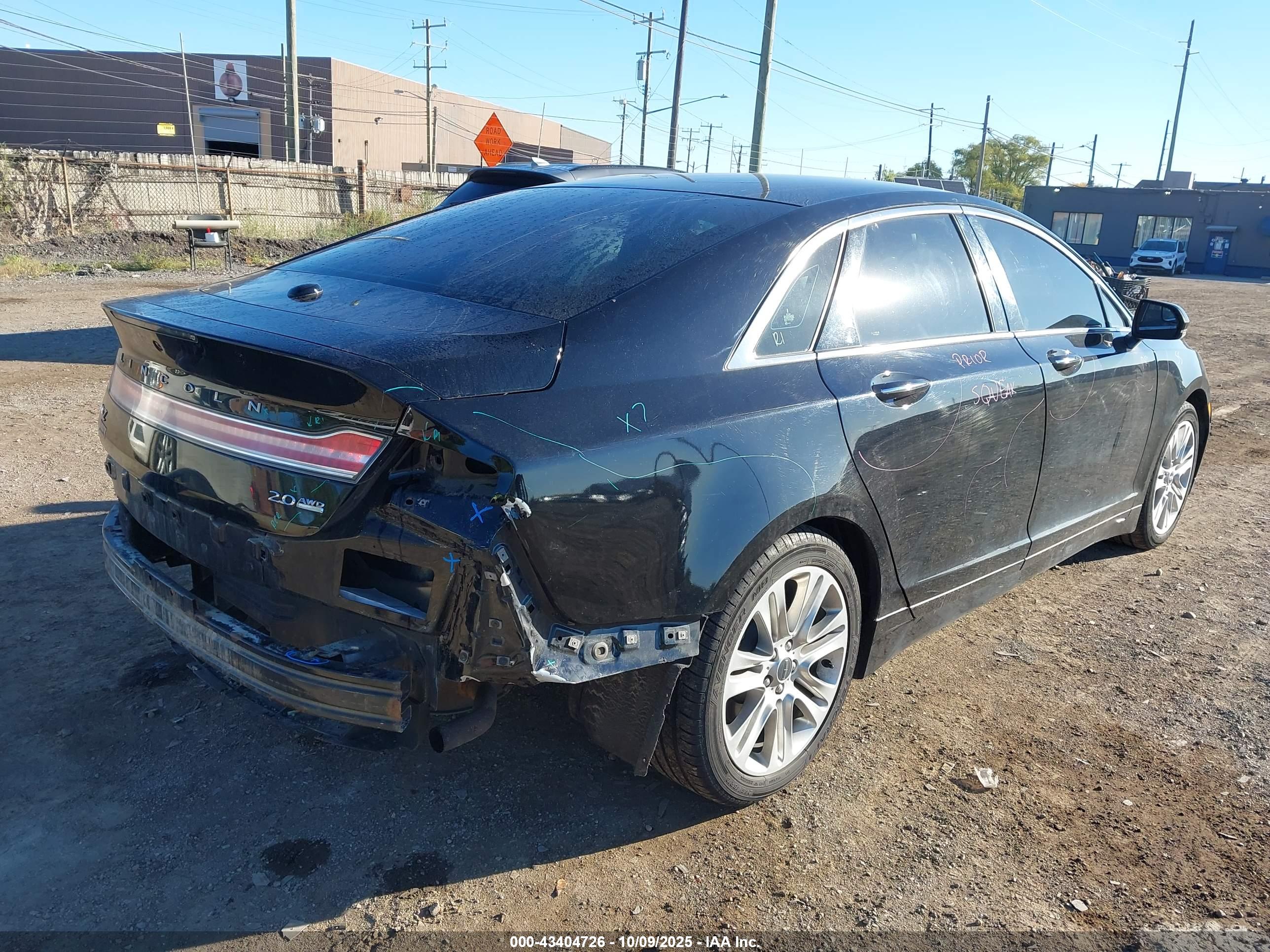 LINCOLN MKZ image 4