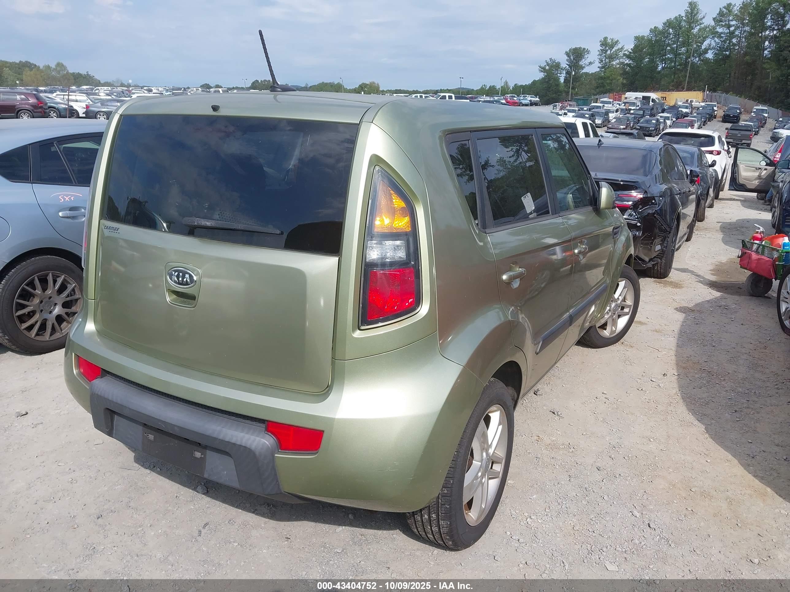 KIA SOUL image 4