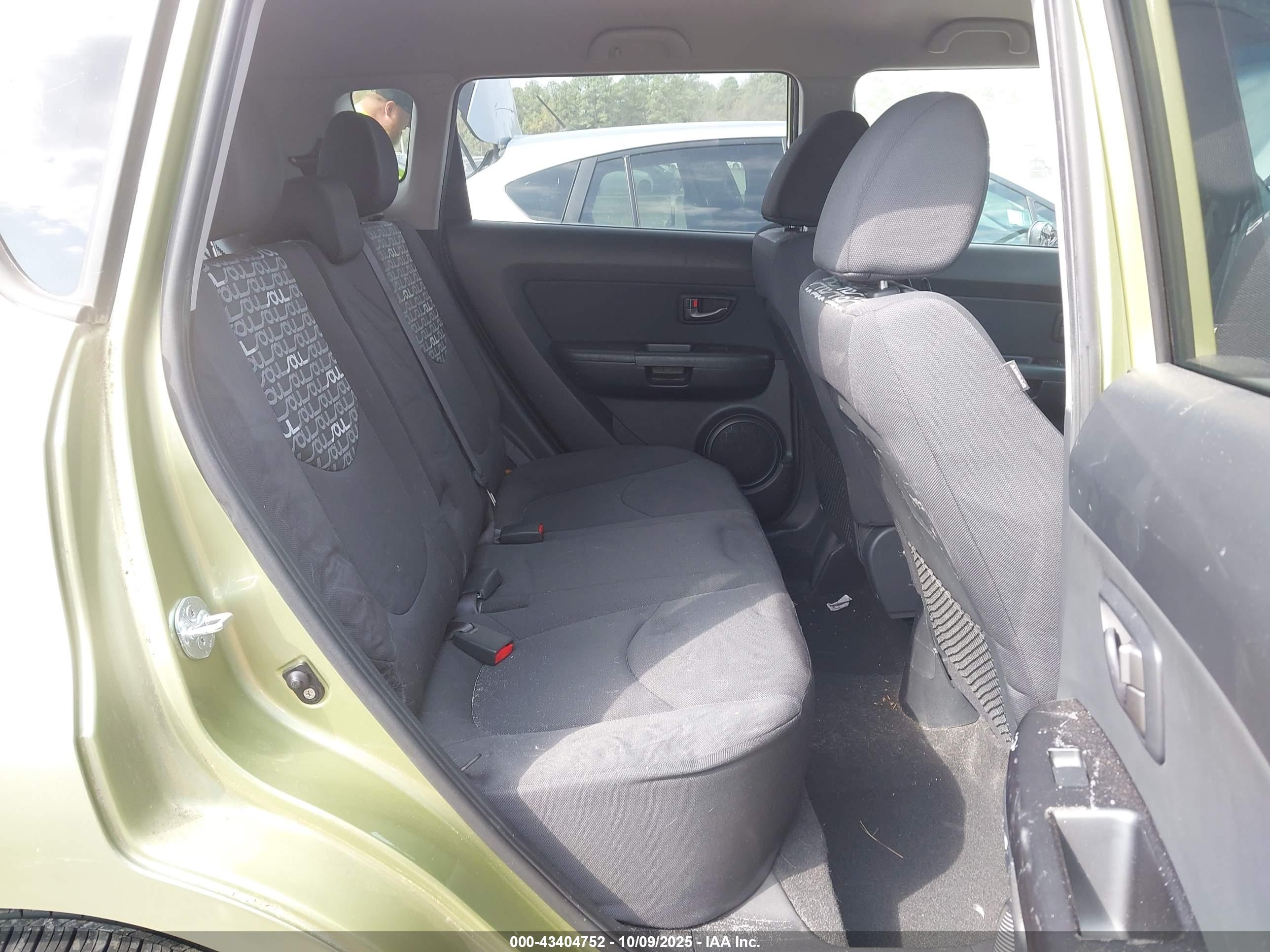 KIA SOUL image 8