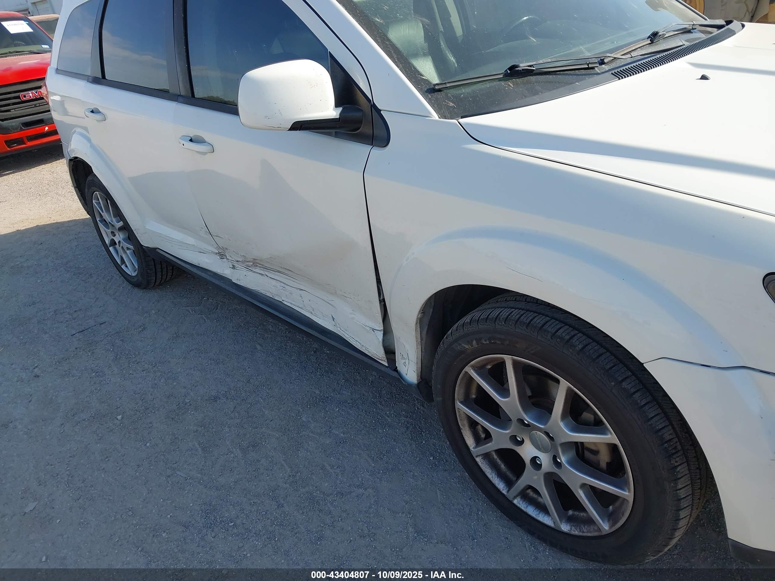 DODGE JOURNEY image 6