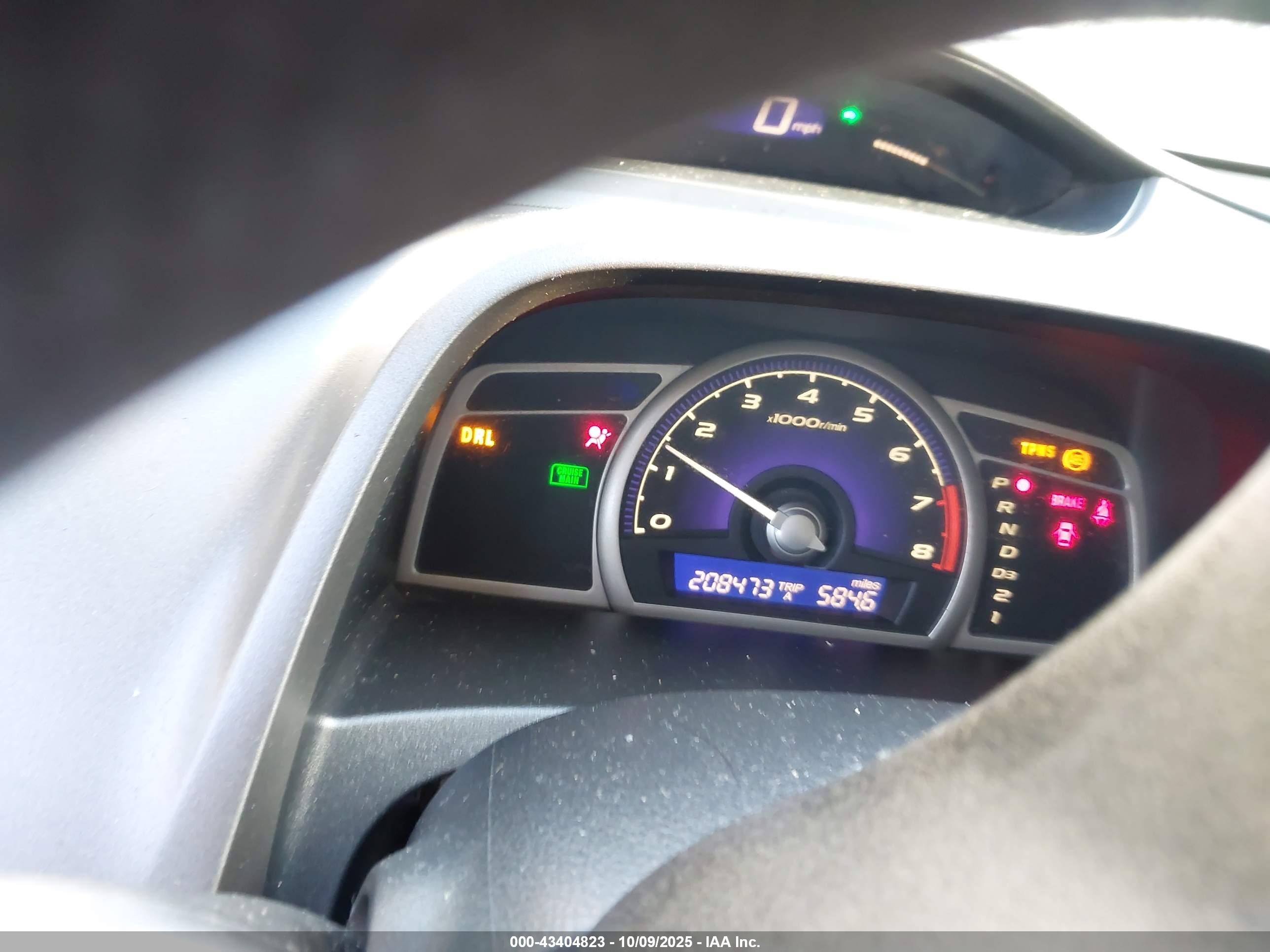 HONDA CIVIC image 7