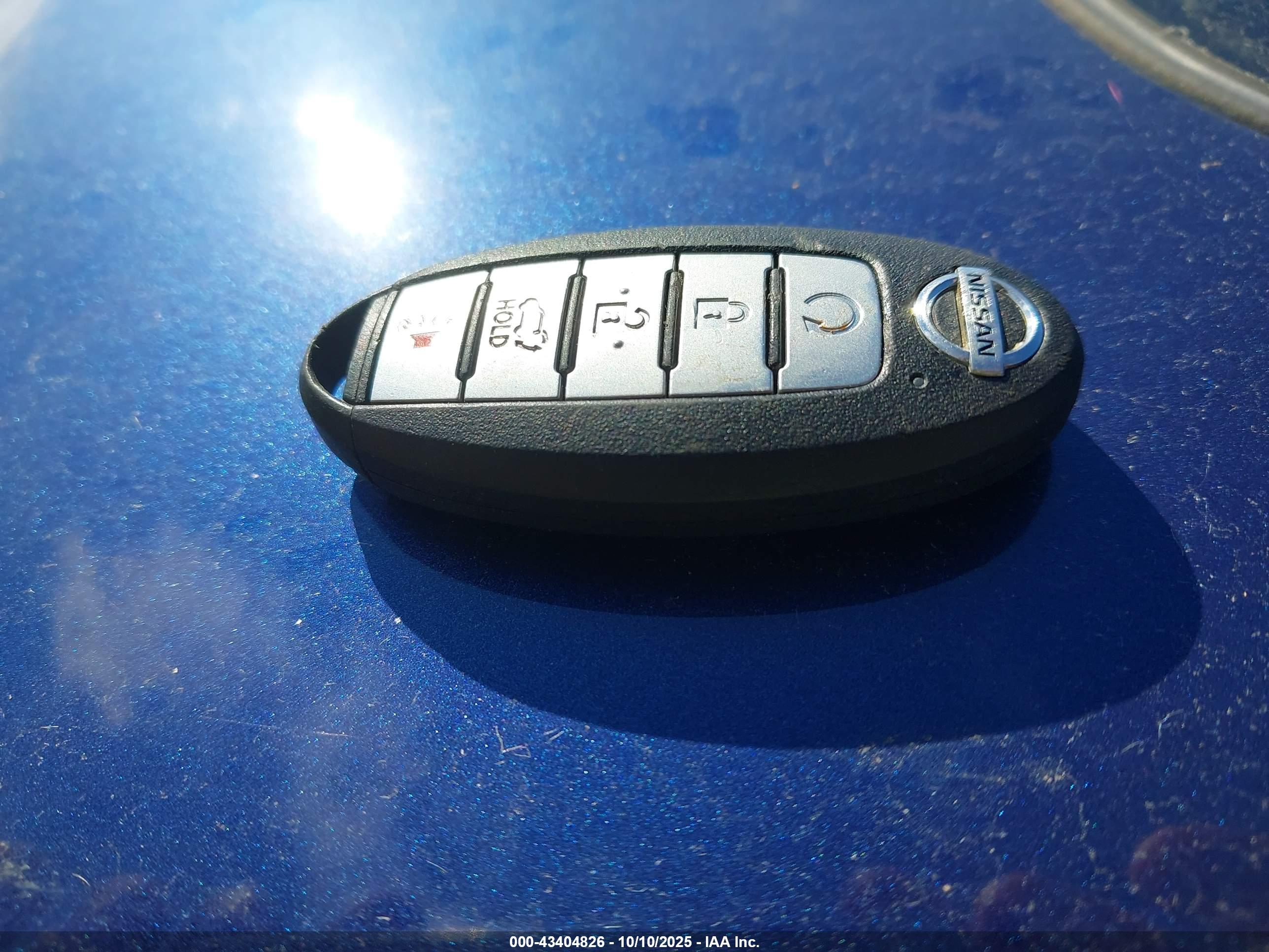 NISSAN ROGUE image 11