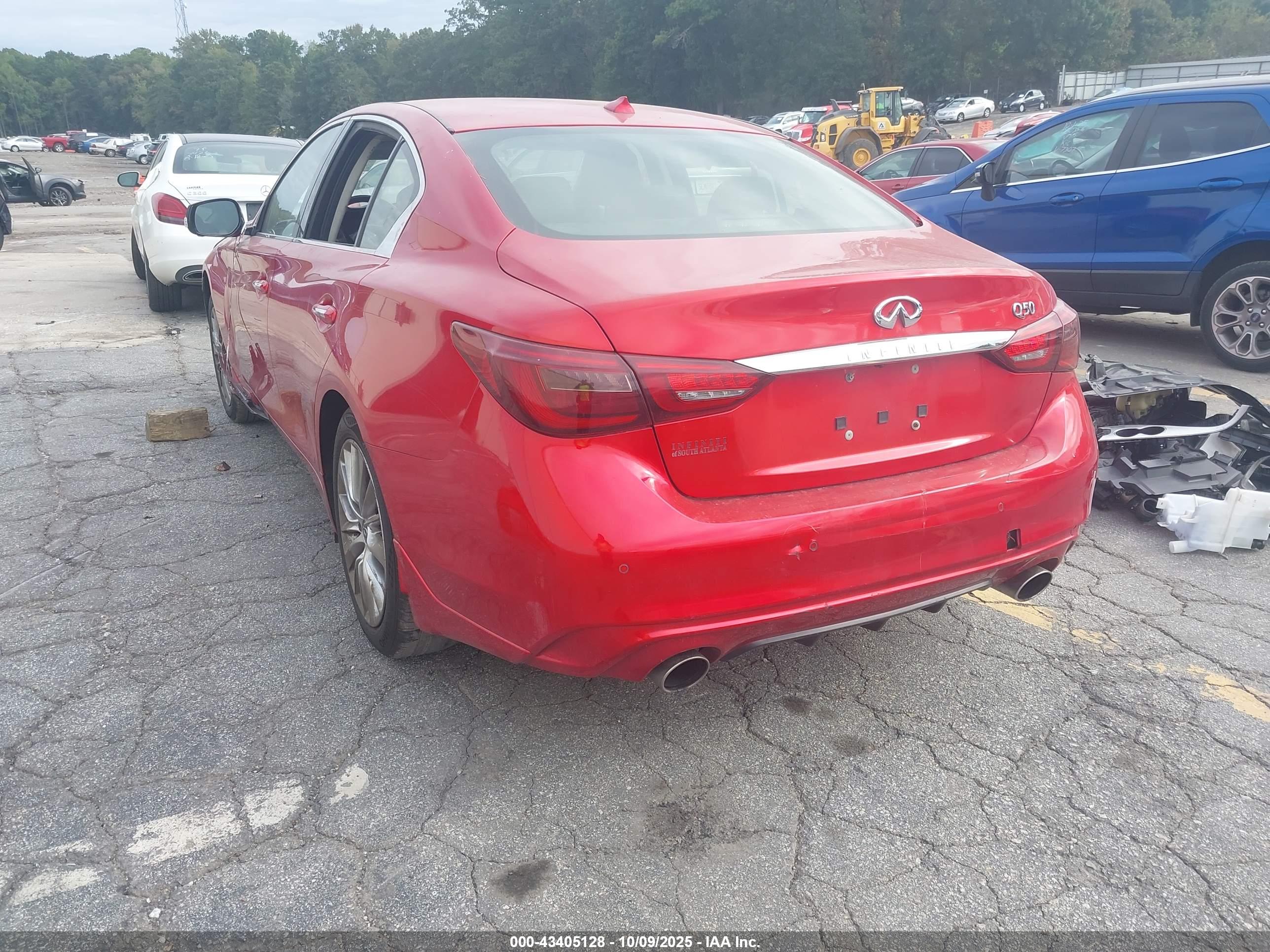 INFINITI Q50 image 3