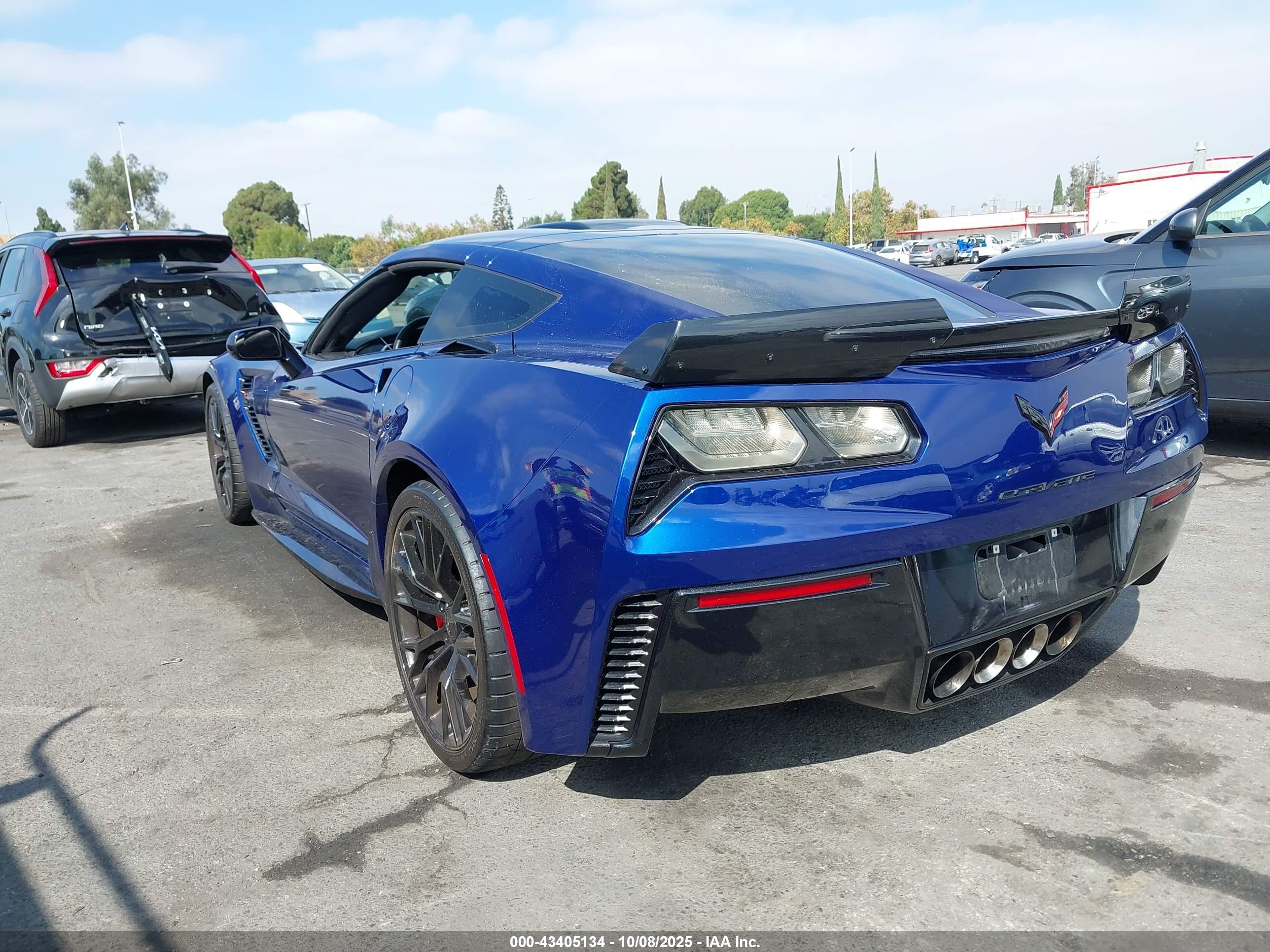 CHEVROLET CORVETTE image 3