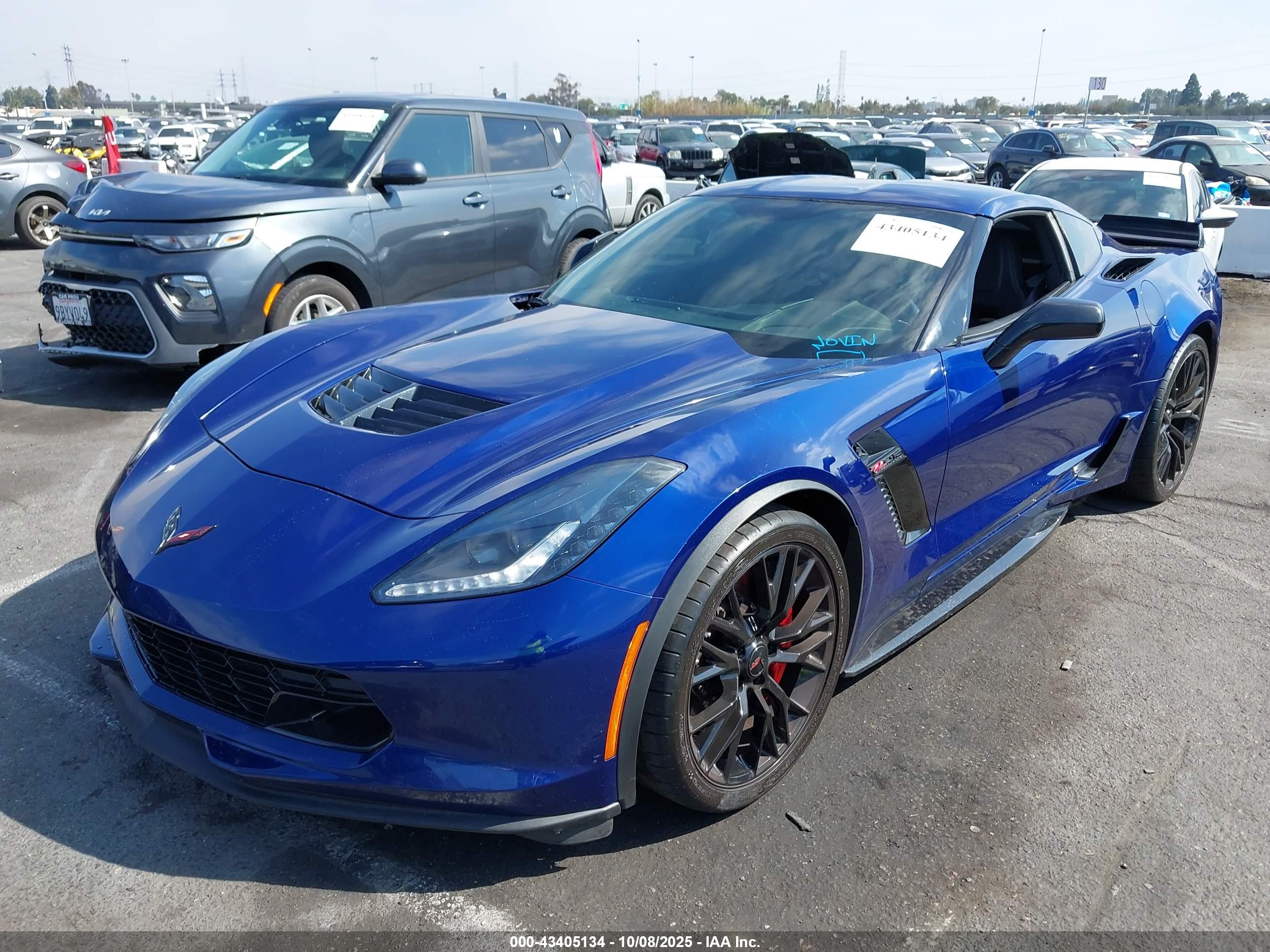CHEVROLET CORVETTE image 6