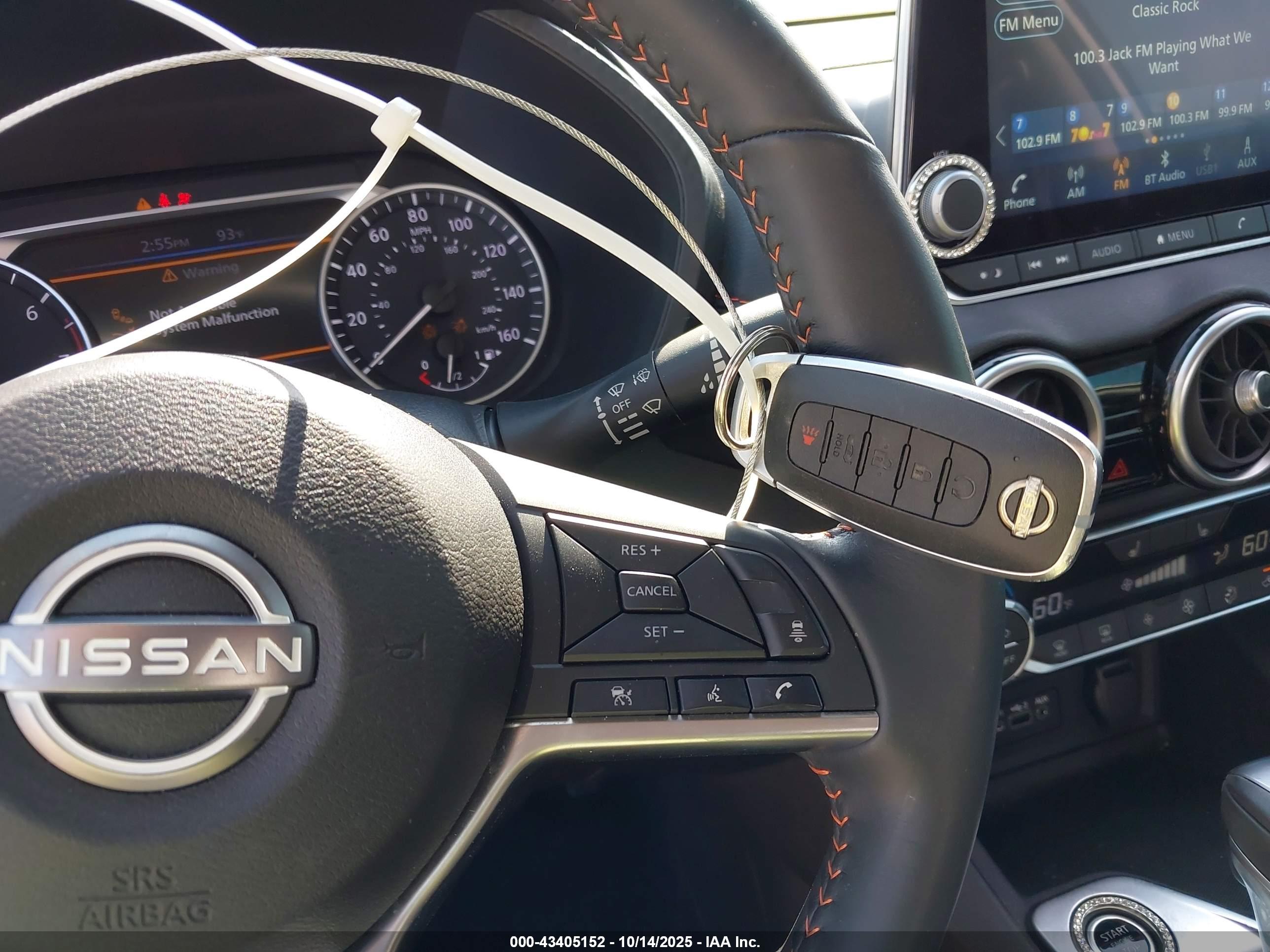 NISSAN SENTRA image 11