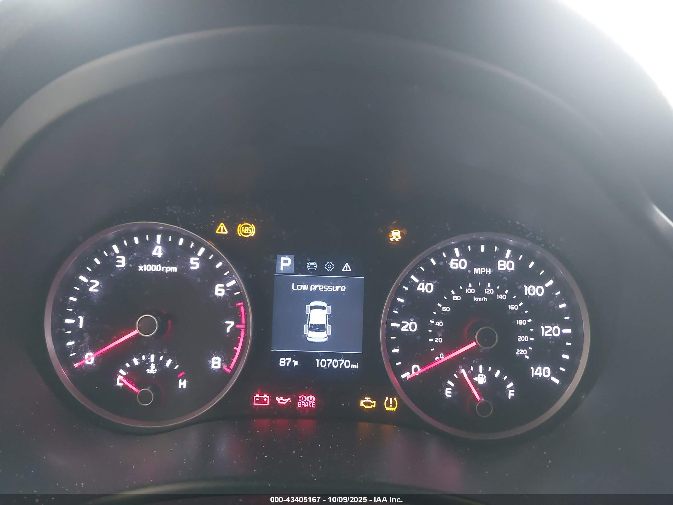 KIA RIO image 7