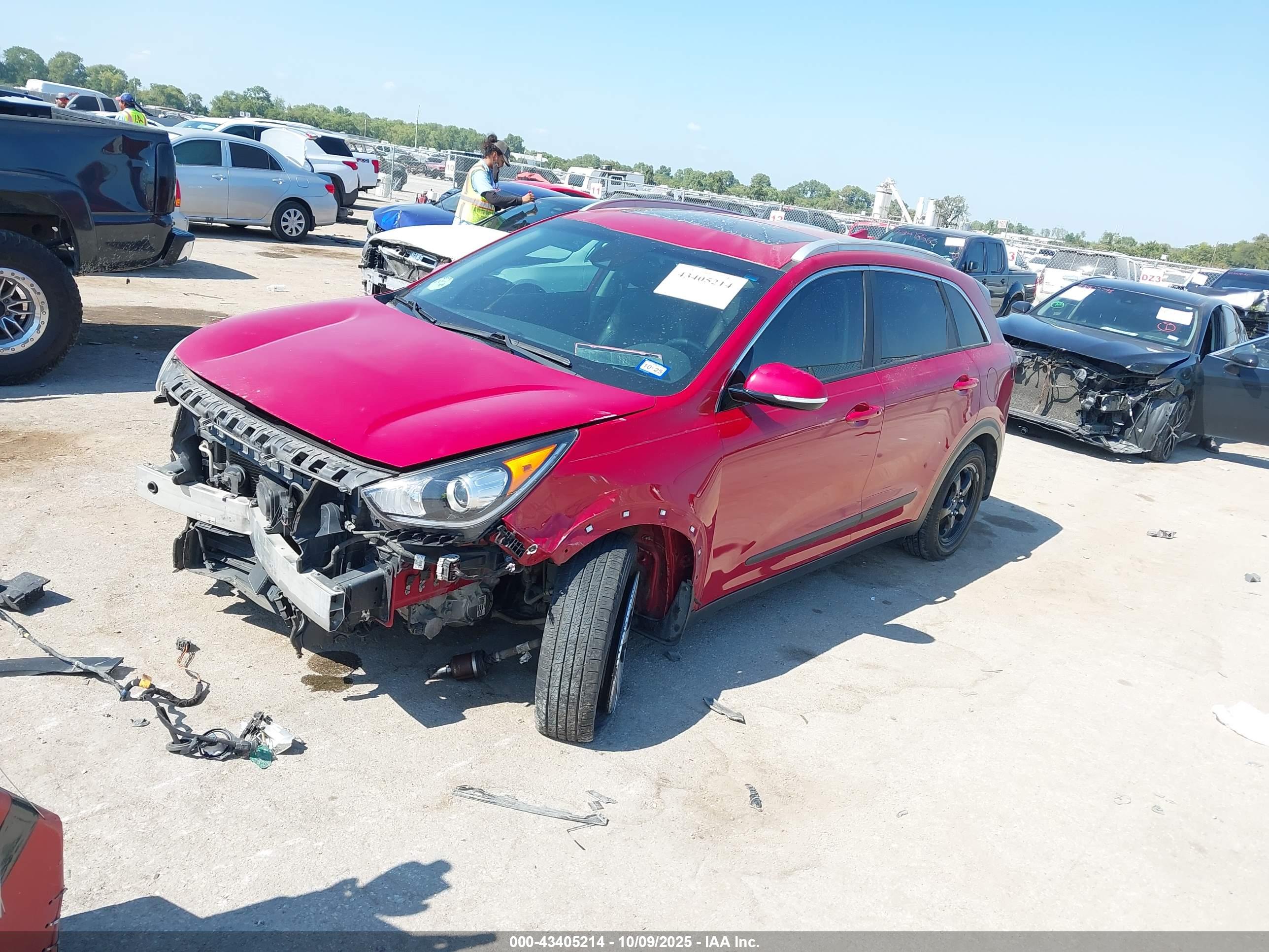 KIA NIRO image 2