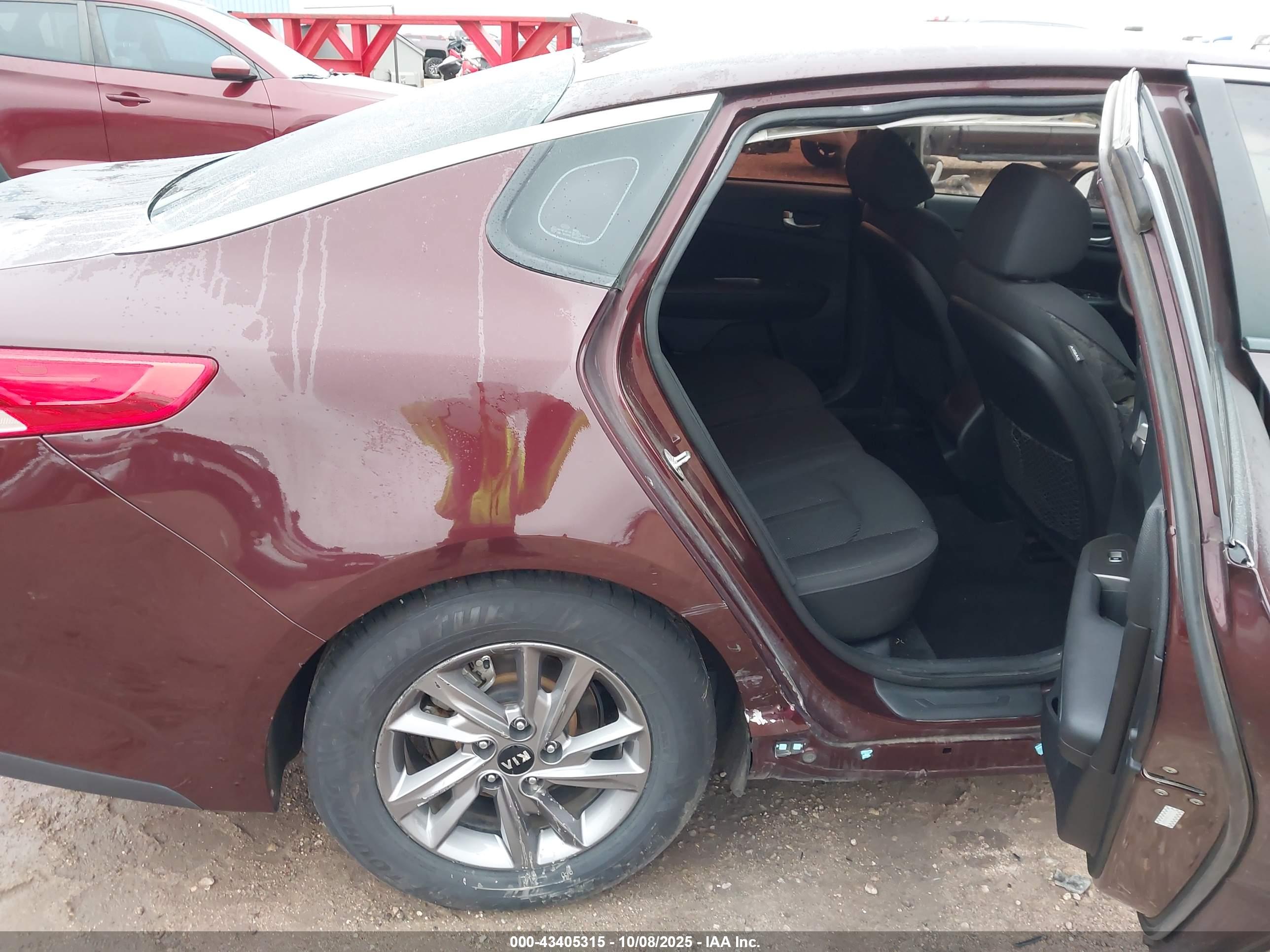 KIA OPTIMA image 8