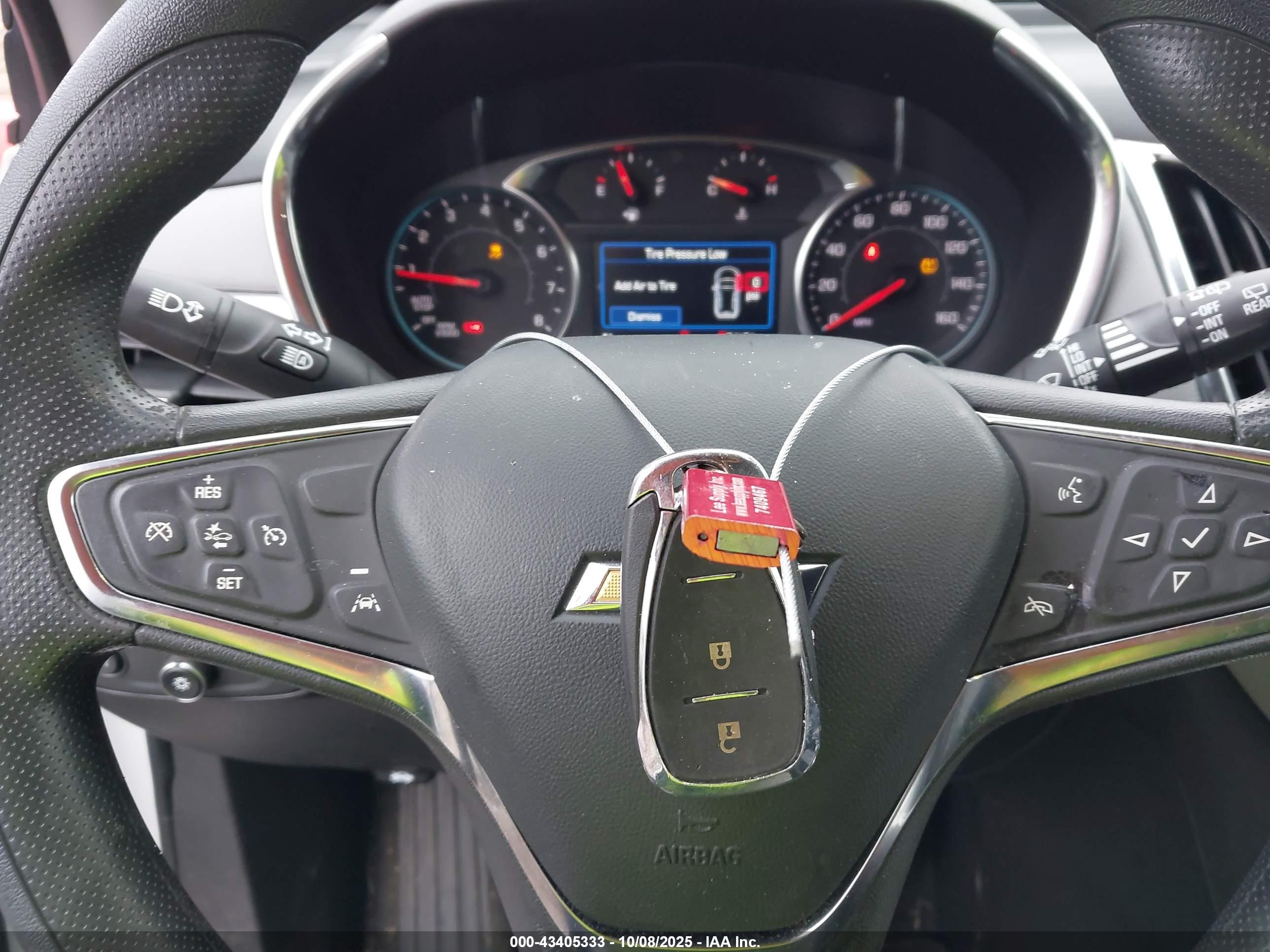CHEVROLET EQUINOX image 11