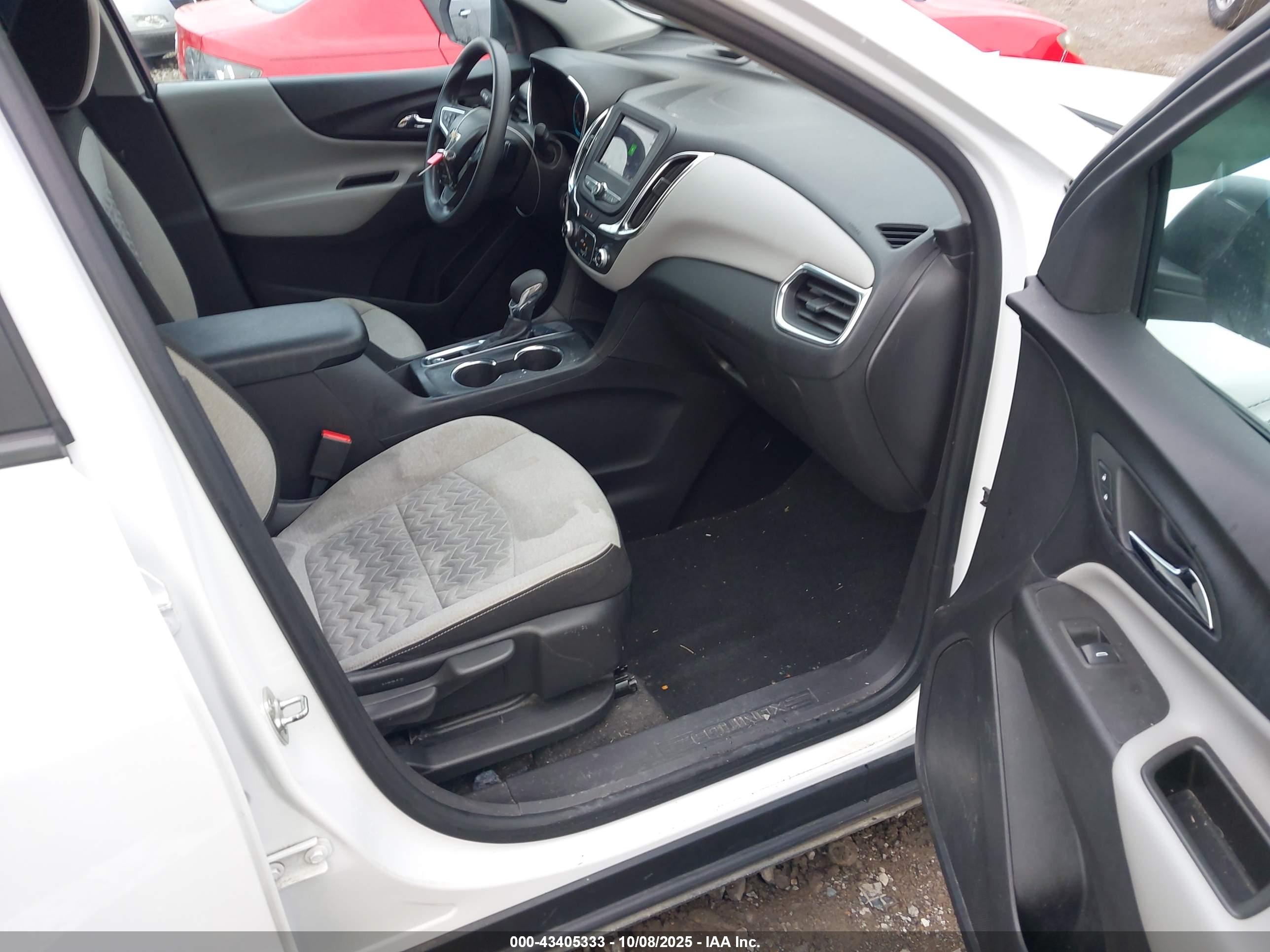 CHEVROLET EQUINOX image 5