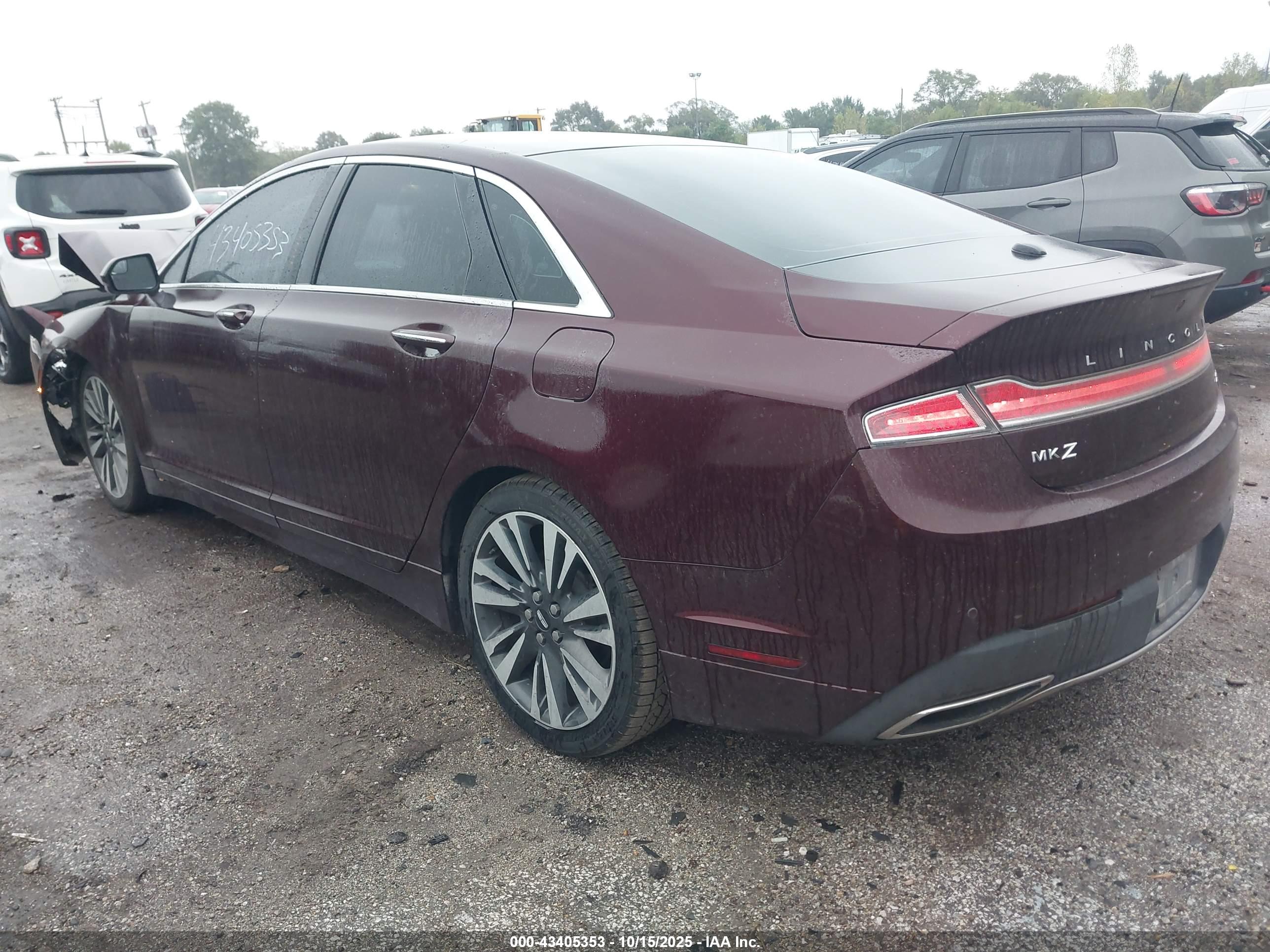 LINCOLN MKZ image 3