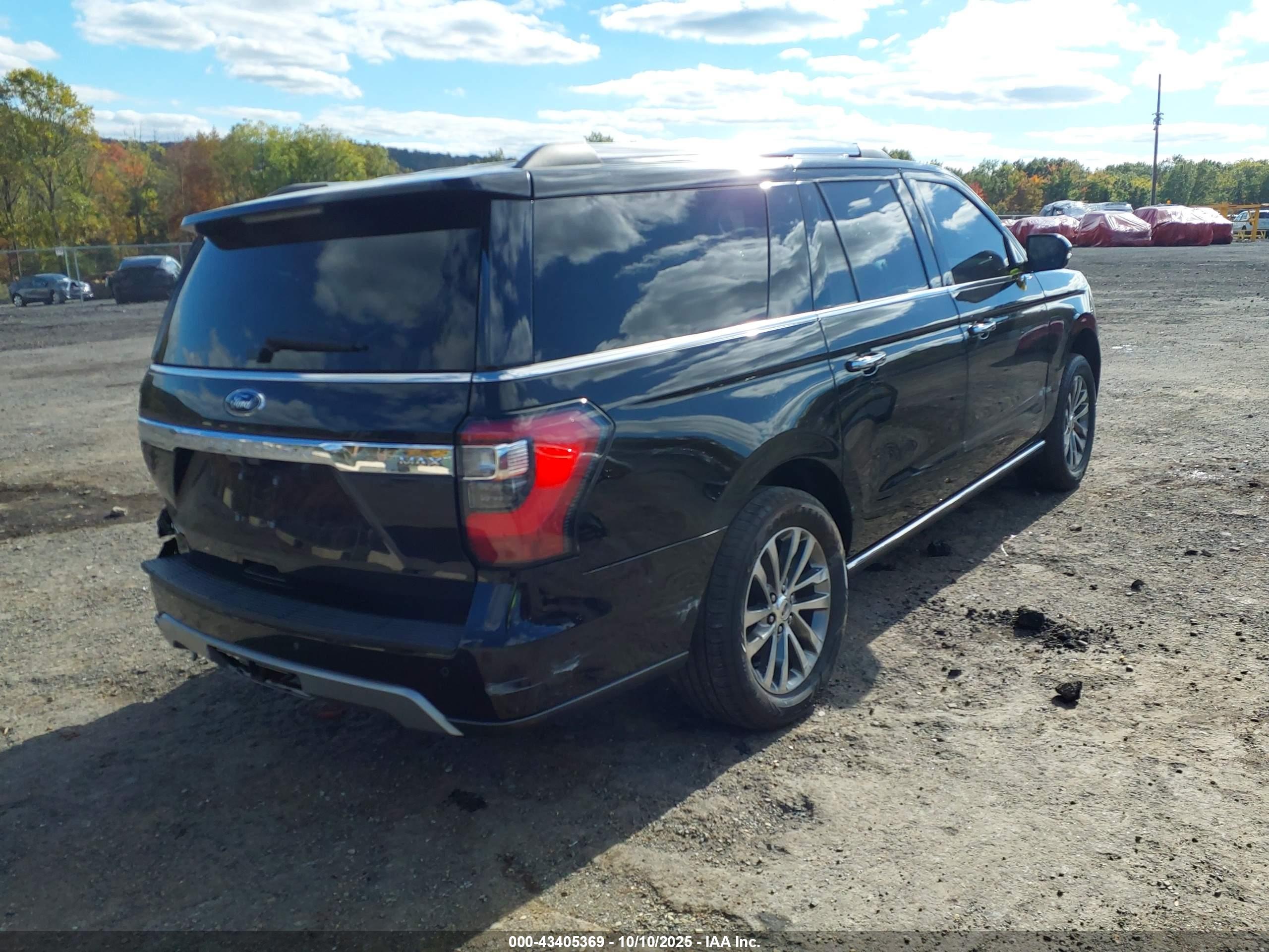 FORD EXPEDITION image 4