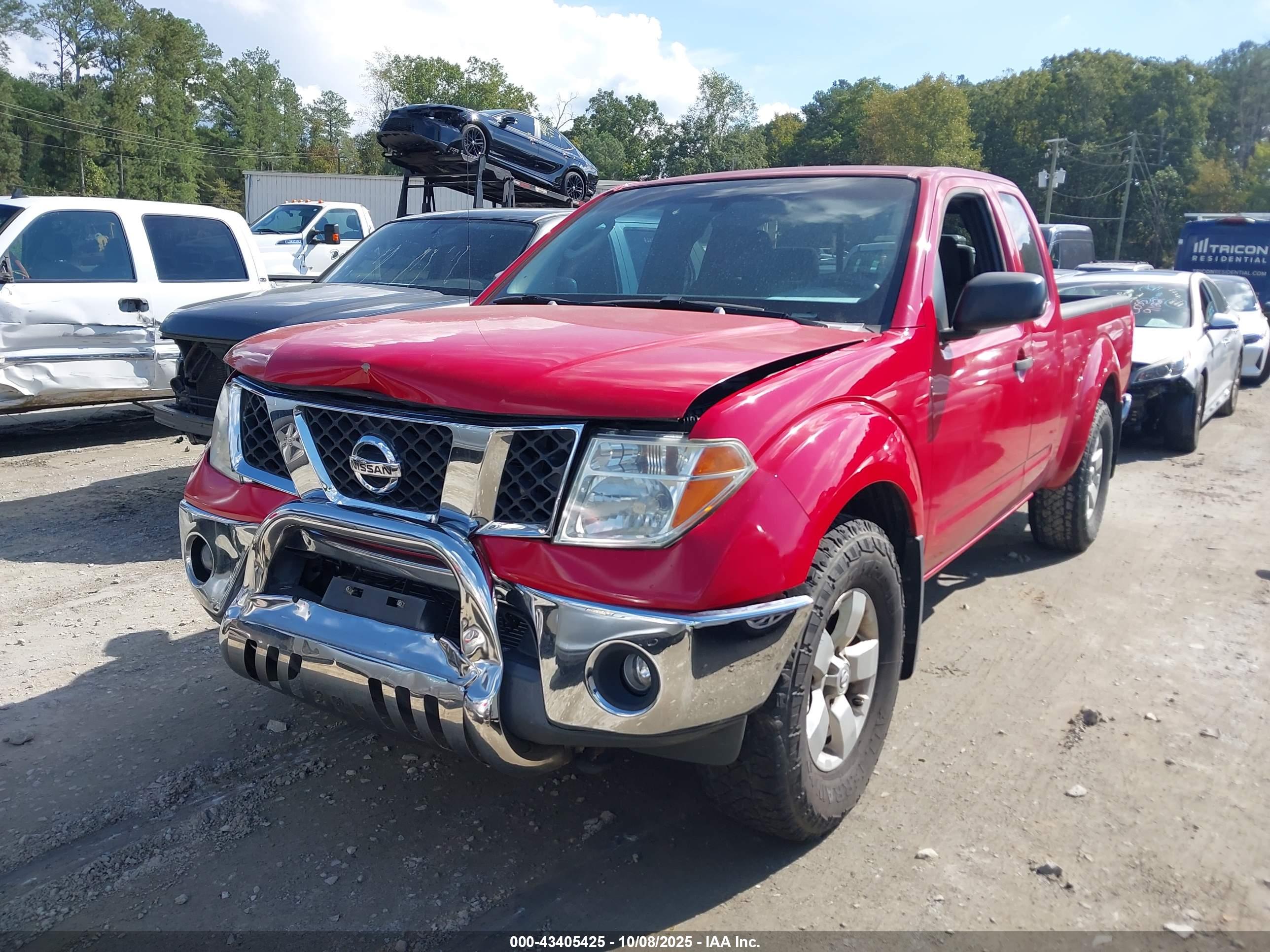 NISSAN FRONTIER image 2