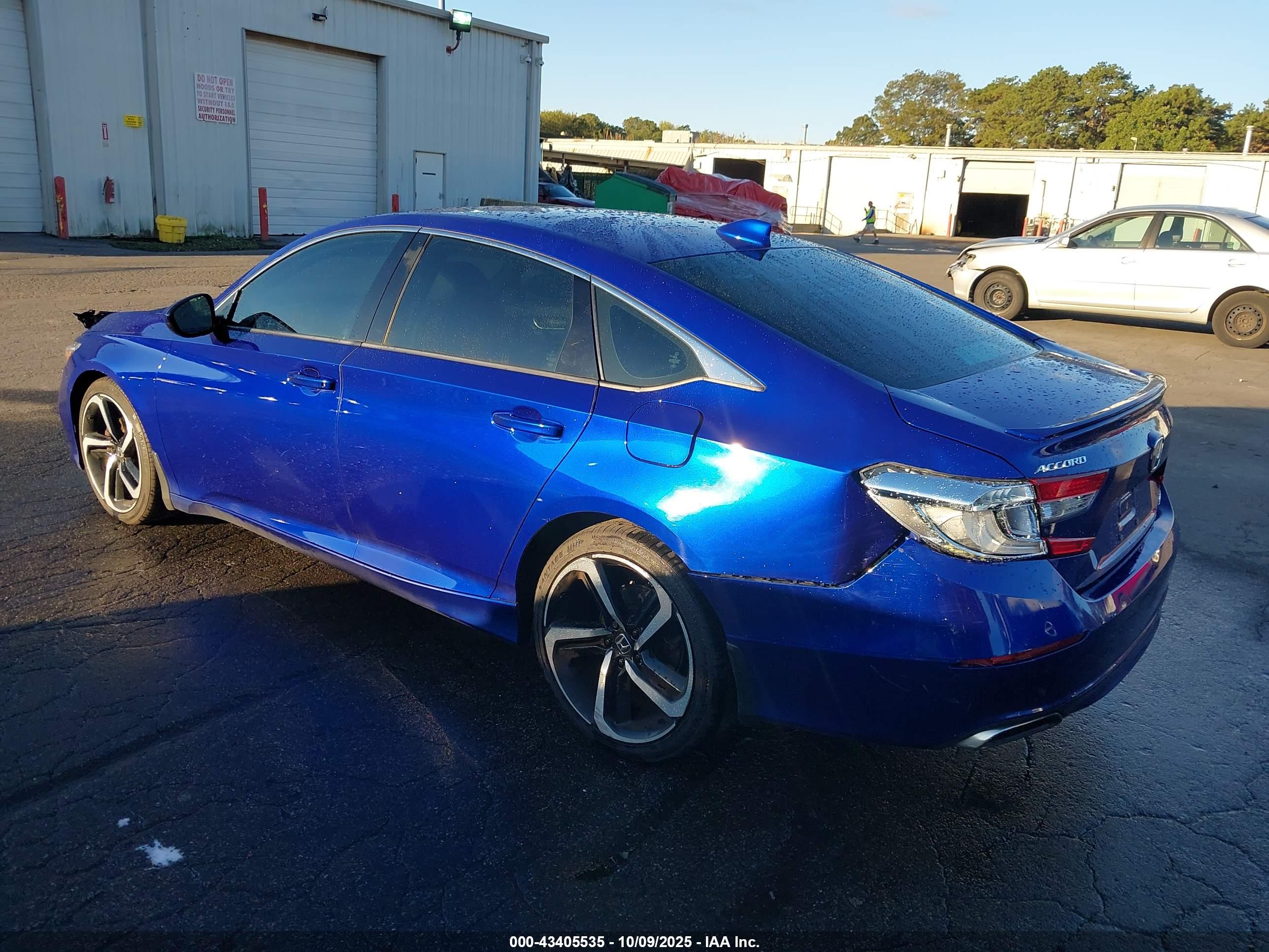 HONDA ACCORD image 3