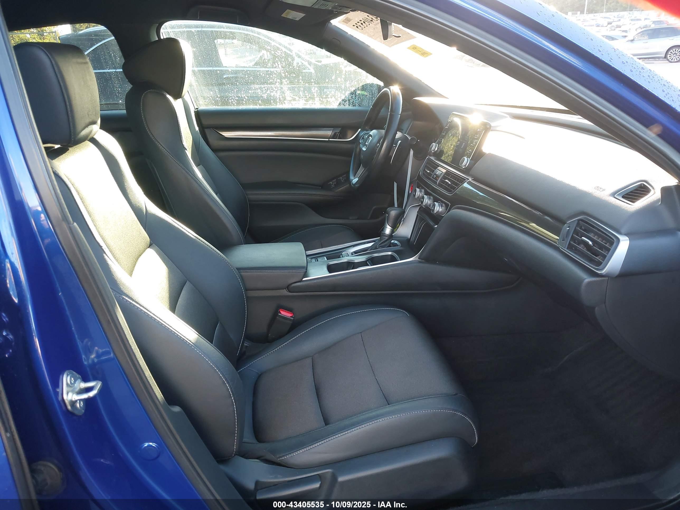 HONDA ACCORD image 5